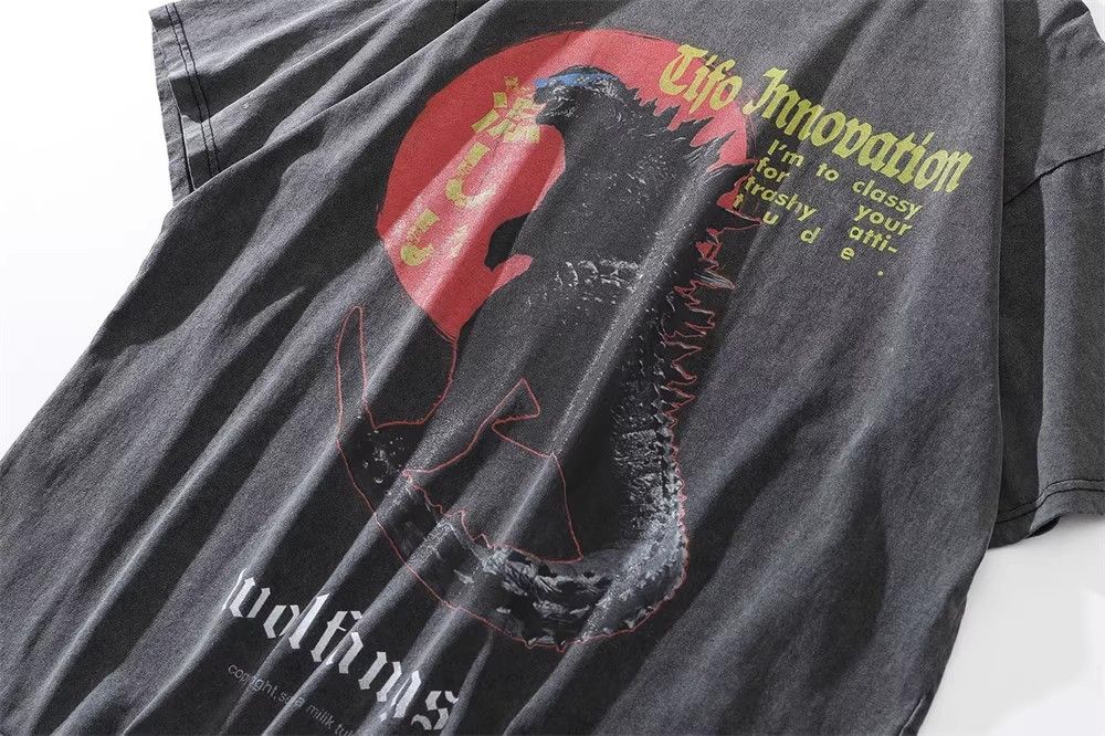 Japanese Brand × Vintage Men's street distressed round neck dinosaur print T-shirt Size US M / EU 48-50 / 2 - 3 Thumbnail