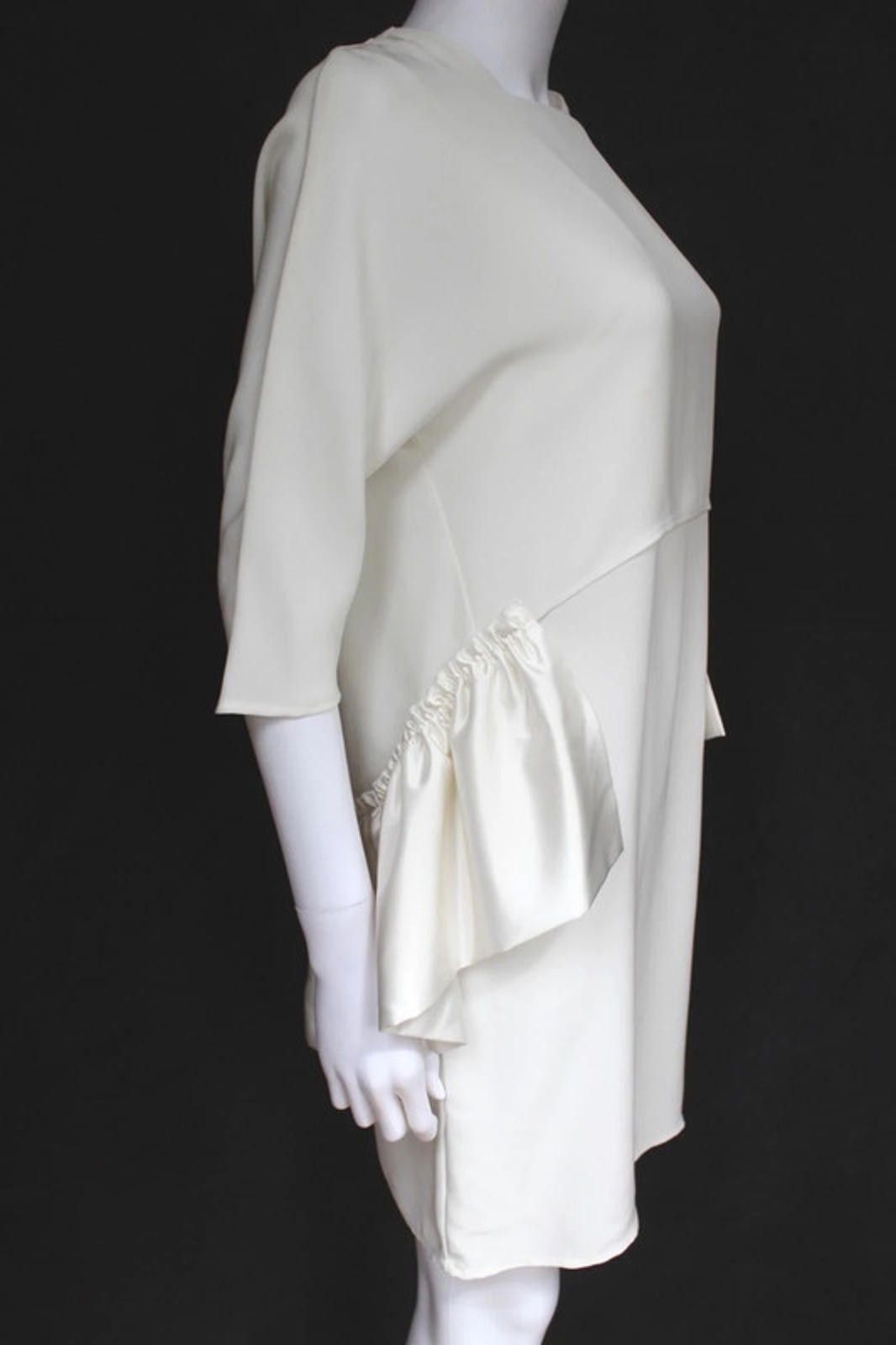 Stella McCartney Stella McCartney White Satin Ruffle Trim Crepe Dress M Size M / US 6-8 / IT 42-44 - 3 Thumbnail