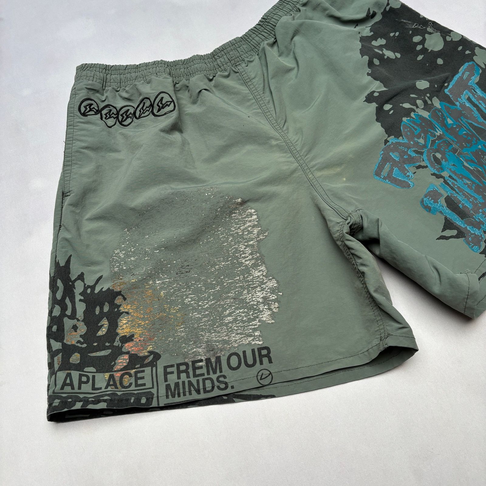 Travis Scott Travis Scott Cactus Jack Fragment Imagination Shorts 2XL Size US 34 / EU 50 - 3 Thumbnail