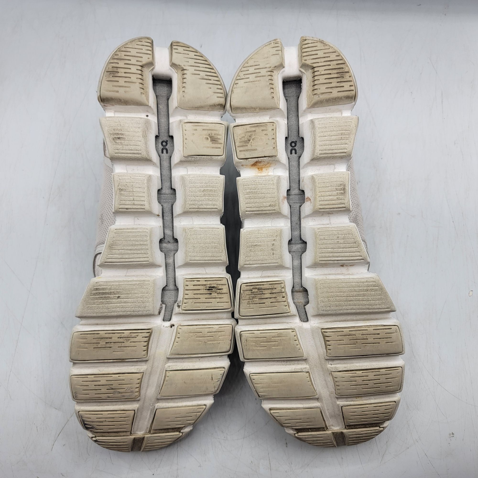 On On Cloud 5 Women 10 Pearl White Athletic Shoes Running Walki Size US 10 / IT 40 - 7 Thumbnail