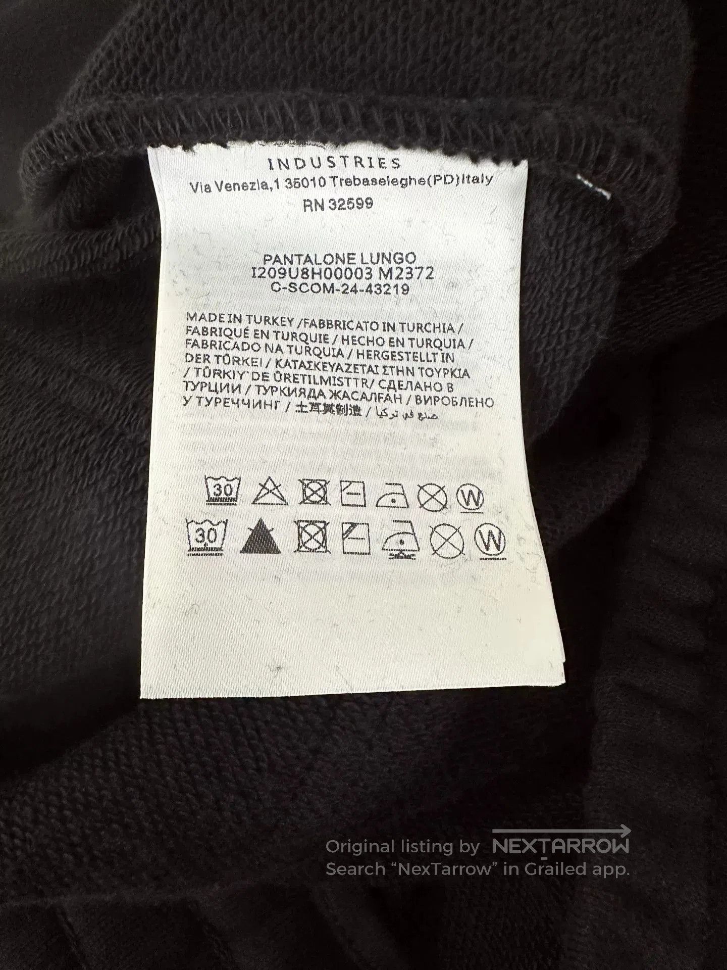 Moncler Moncler Black Casual Shorts. Size US 26 / EU 42 - 8 Thumbnail