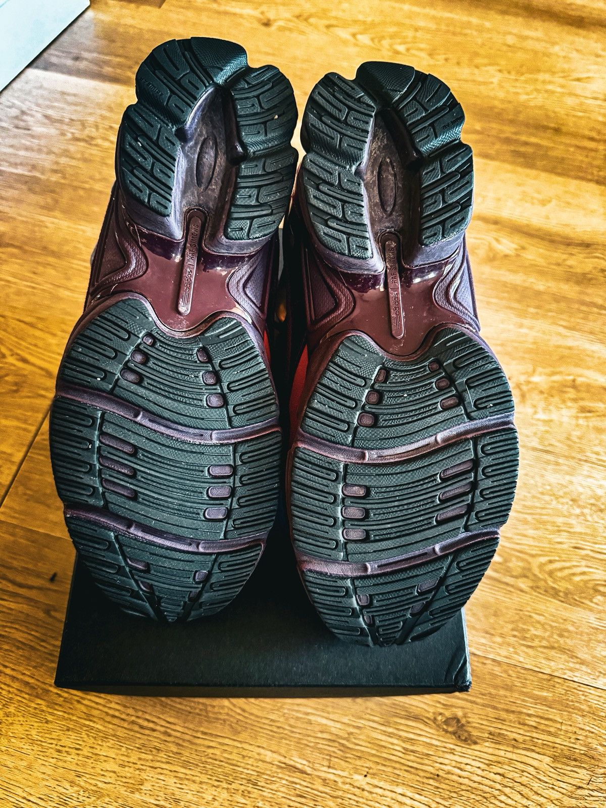 Raf Simons Raf Simons x adidas Ozweego III Burgundy Size US 8.5 / EU 41-42 - 8 Thumbnail