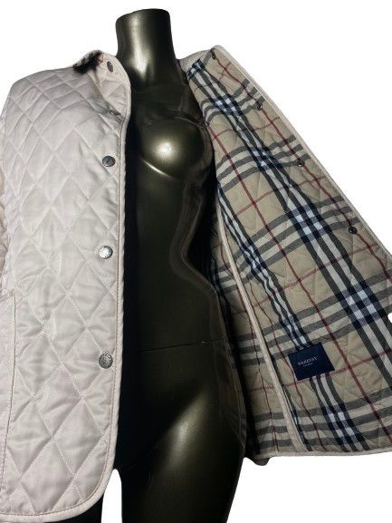 image of Burberry Quilted Jacket in Beige, Women's (Size Large)