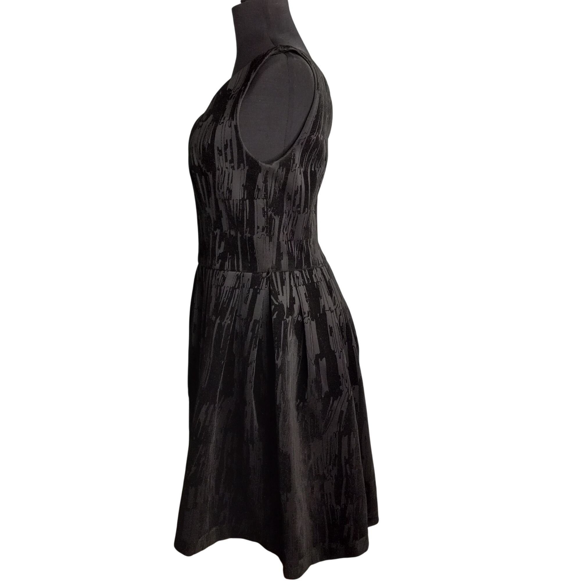 Calvin Klein Calvin Klein Size 4 Dress Black Velvet Burnout Sleeveless Fi Size S / US 4 / IT 40 - 3 Thumbnail