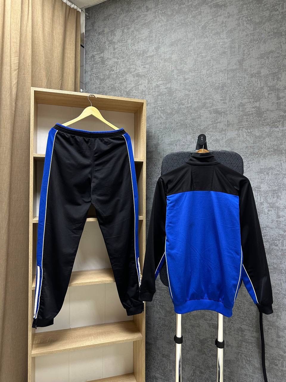 Adidas × Vintage Vintage Adidas Blue Sportswear Tracksuit Size US M / EU 48-50 / 2 - 12 Thumbnail