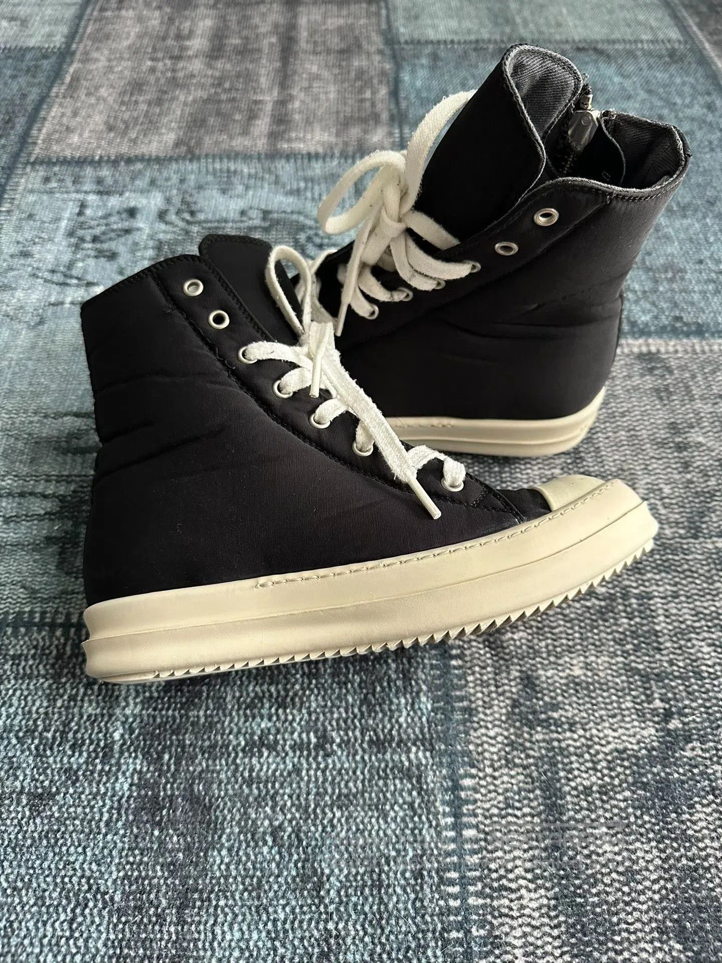 Rick Owens Drkshdw Rick Owens Canvas Sneakers. Size US 6 / IT 36 - 4 Thumbnail