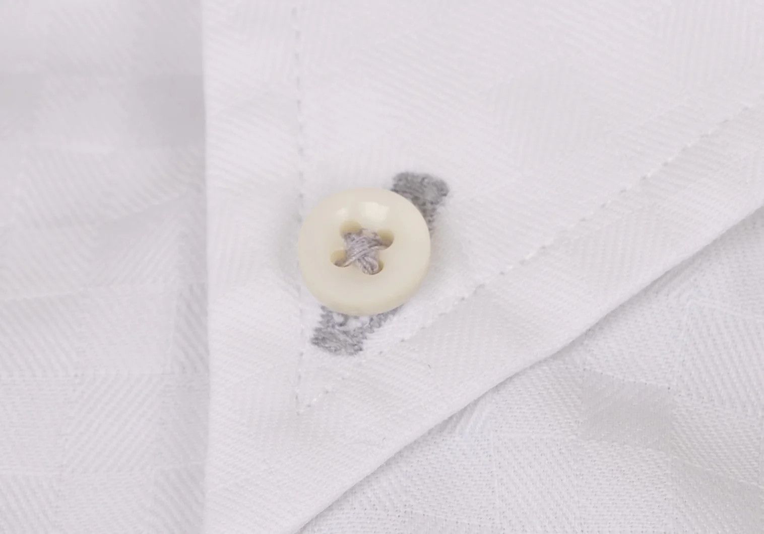 Burberry Checkered Jacquard Button-Down Shirt in White, Size 38 Size US S / EU 44-46 / 1 - 4 Thumbnail