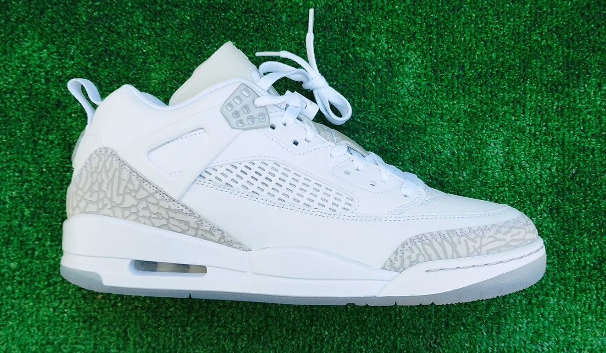 Jordan Brand Shoes Jordan 4 Retro. Size US 11 / EU 44 - 5 Thumbnail