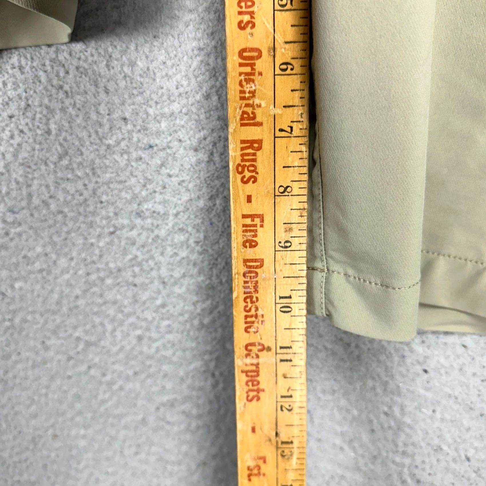 Under Armour Under Armour Mens Hiking Shorts 32 Tan Nylon Blend Flat Front Stretch Heat Gear Outdoor Size US 32 / EU 48 - 6 Thumbnail