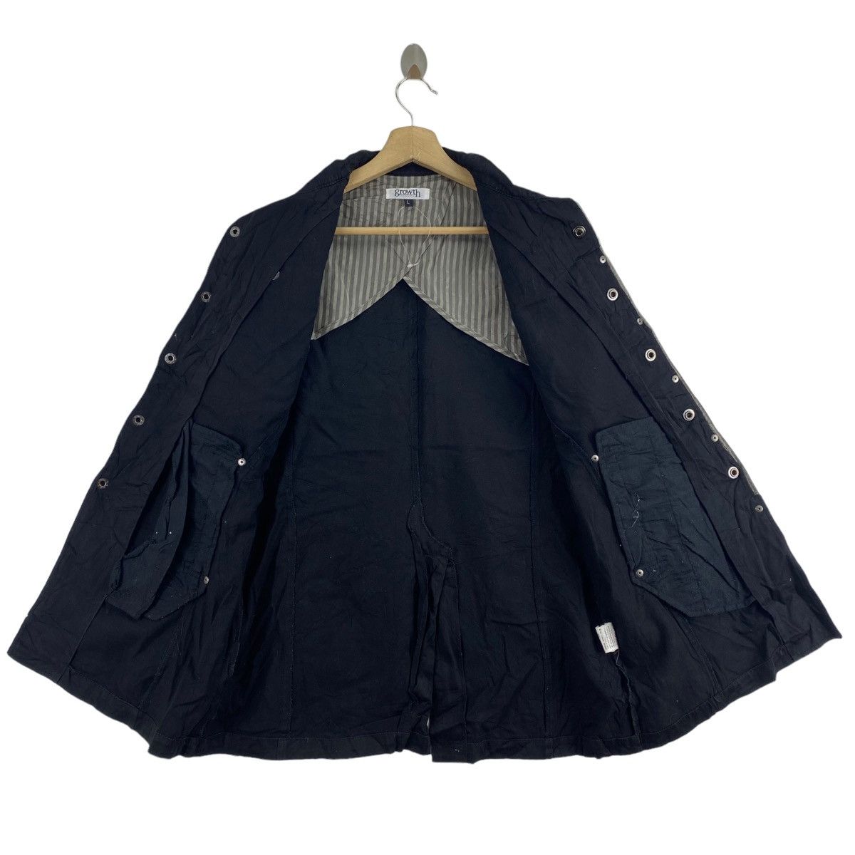 In The Attic Vintage GROWTH By IN THE Attic Japan Brand Punk Style Black Size US L / EU 52-54 / 3 - 4 Thumbnail