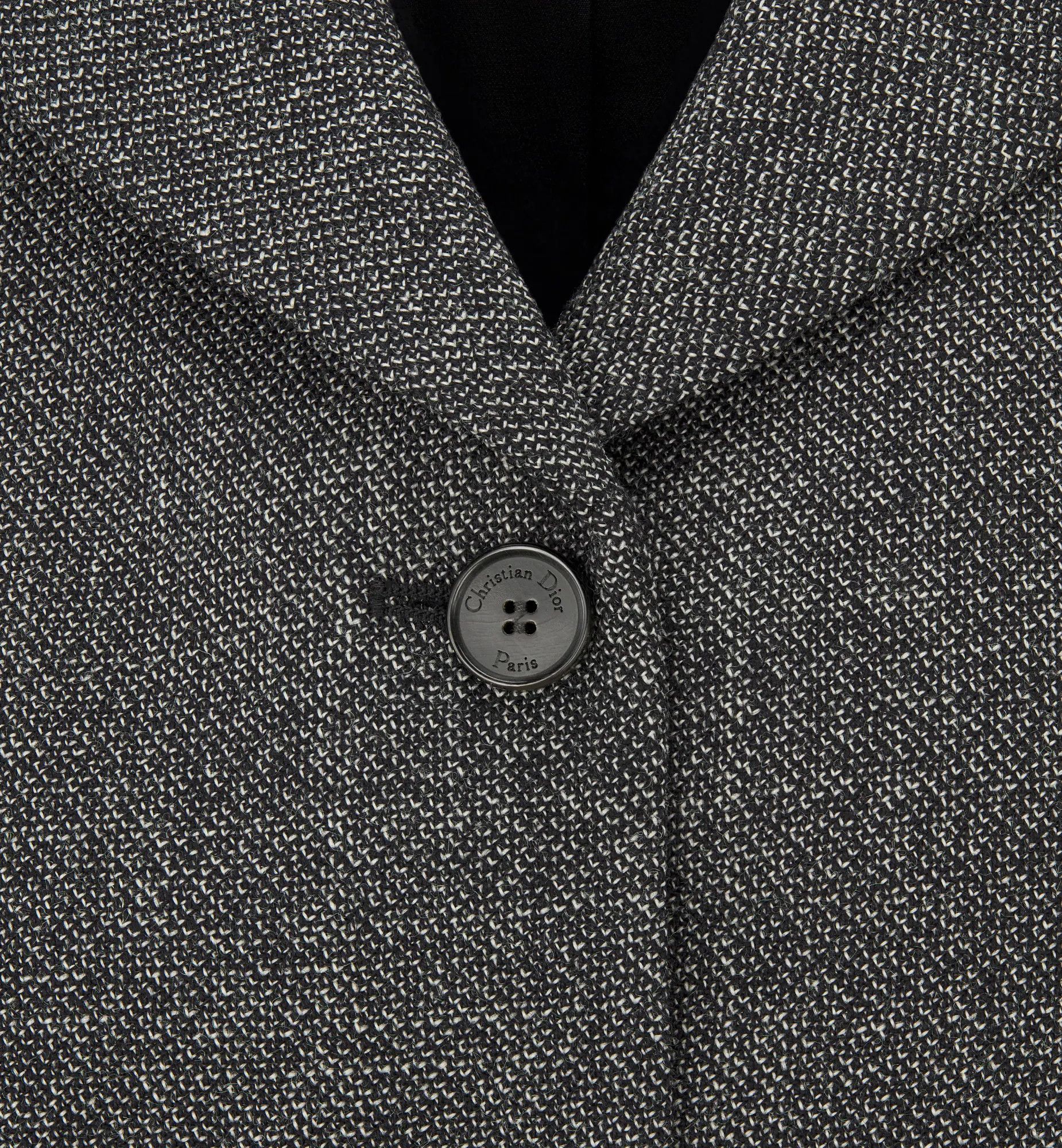 o1bcso1str0224 Jacket in Black
