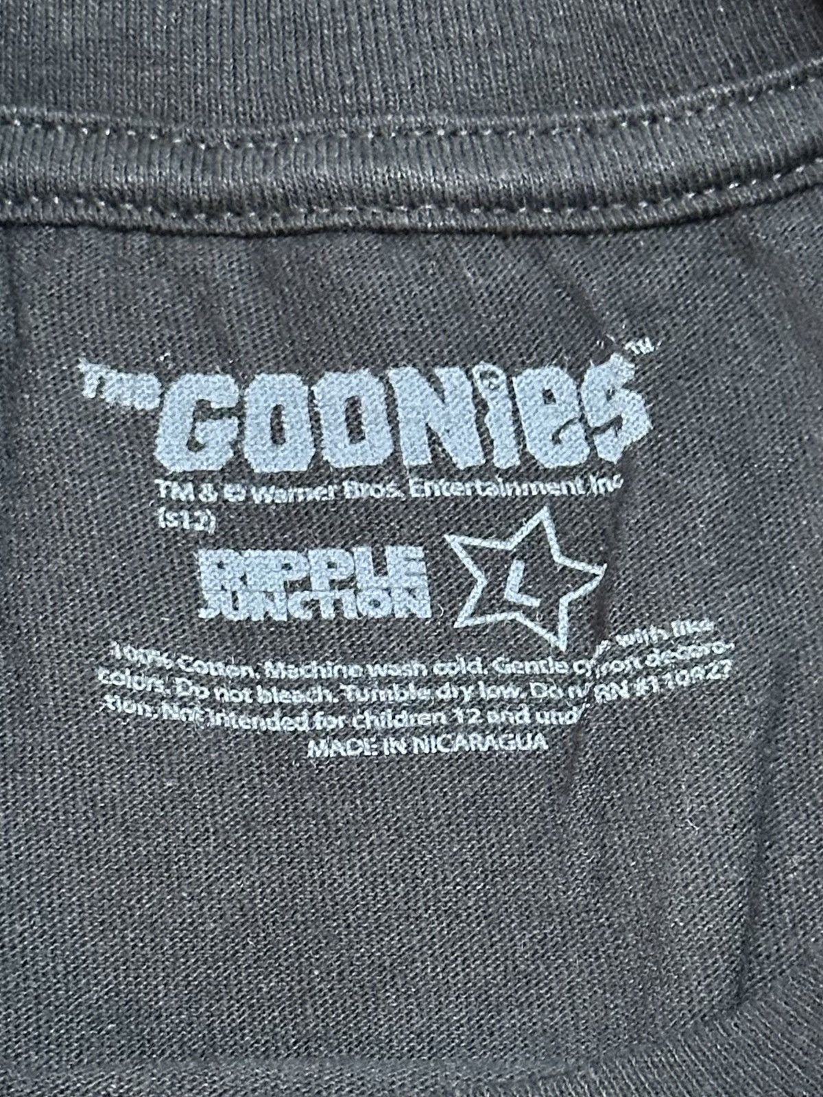 Ripple Junction The Goonies shirt Size US L / EU 52-54 / 3 - 7 Thumbnail