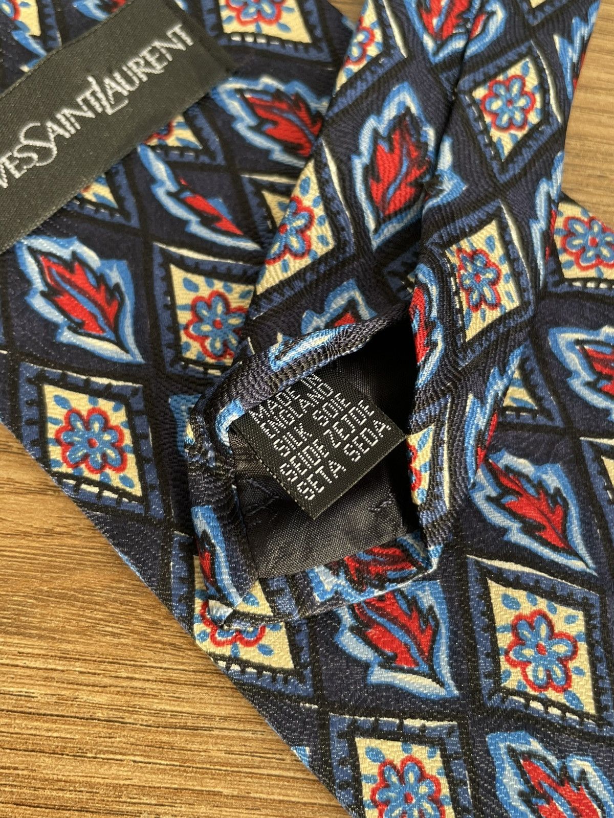 Yves Saint Laurent Yves Saint Laurent YSL Silk Tie Multicolor Geometric Print Size ONE SIZE - 12 Thumbnail