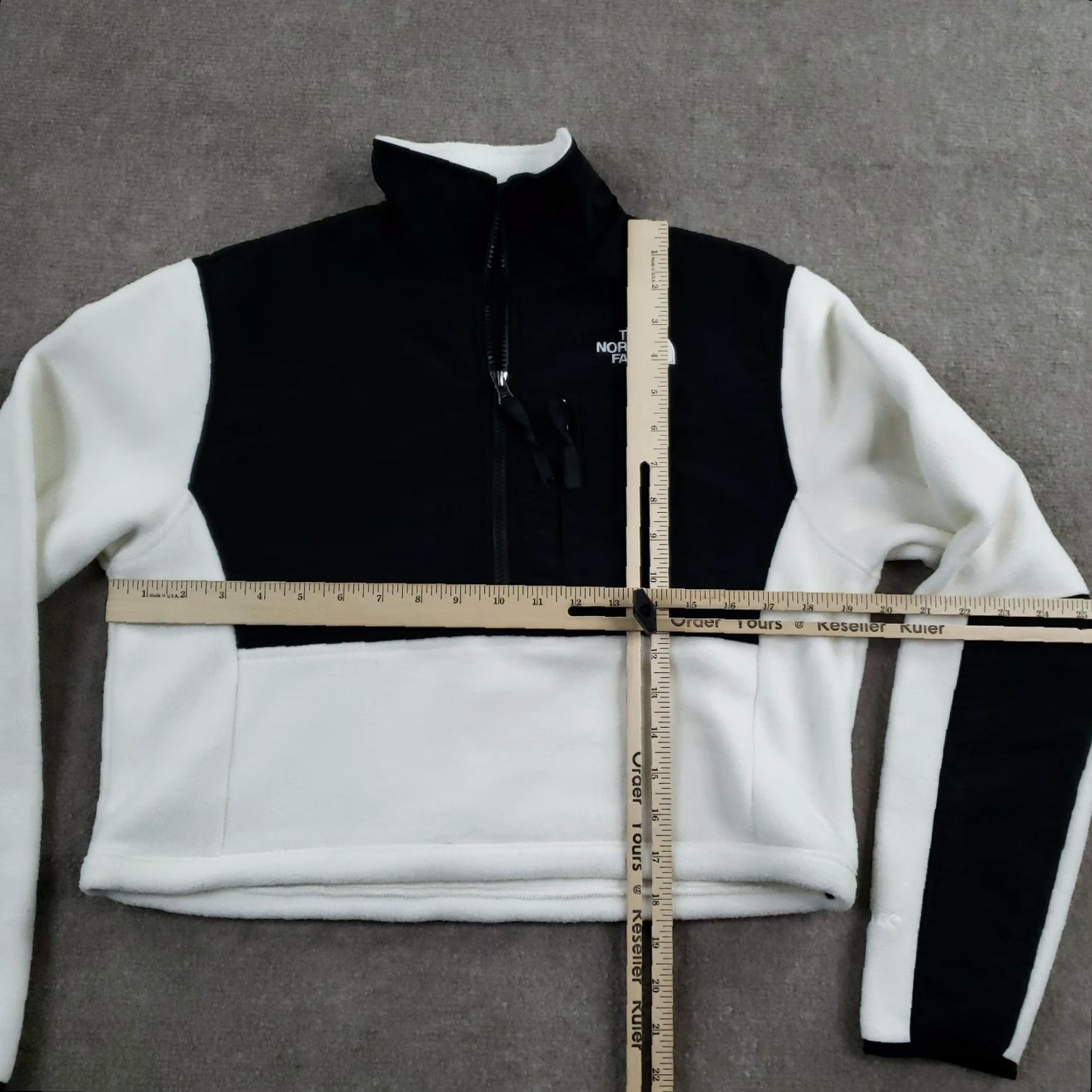 The North Face The North Face Jacket Womens M Black White Cropped Pullover 1/2 Zip Fleece Size M / US 6-8 / IT 42-44 - 2 Thumbnail