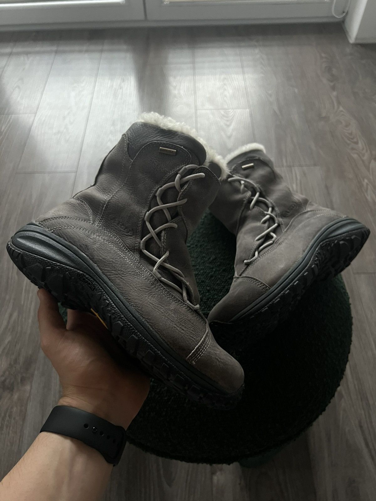 Goretex × Vibram ‼️AKU High Gore-Tex Vibram Waterproof Snow Boots‼️ Size US 7 / IT 37 - 2 Thumbnail