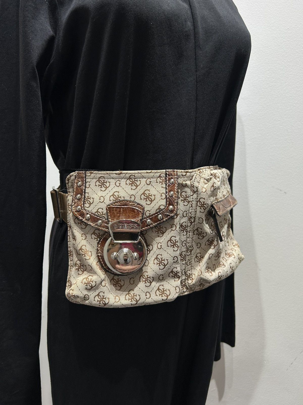 Guess Y2K Vintage Crocodile Monogram Logo Bag Size ONE SIZE - 1 Thumbnail