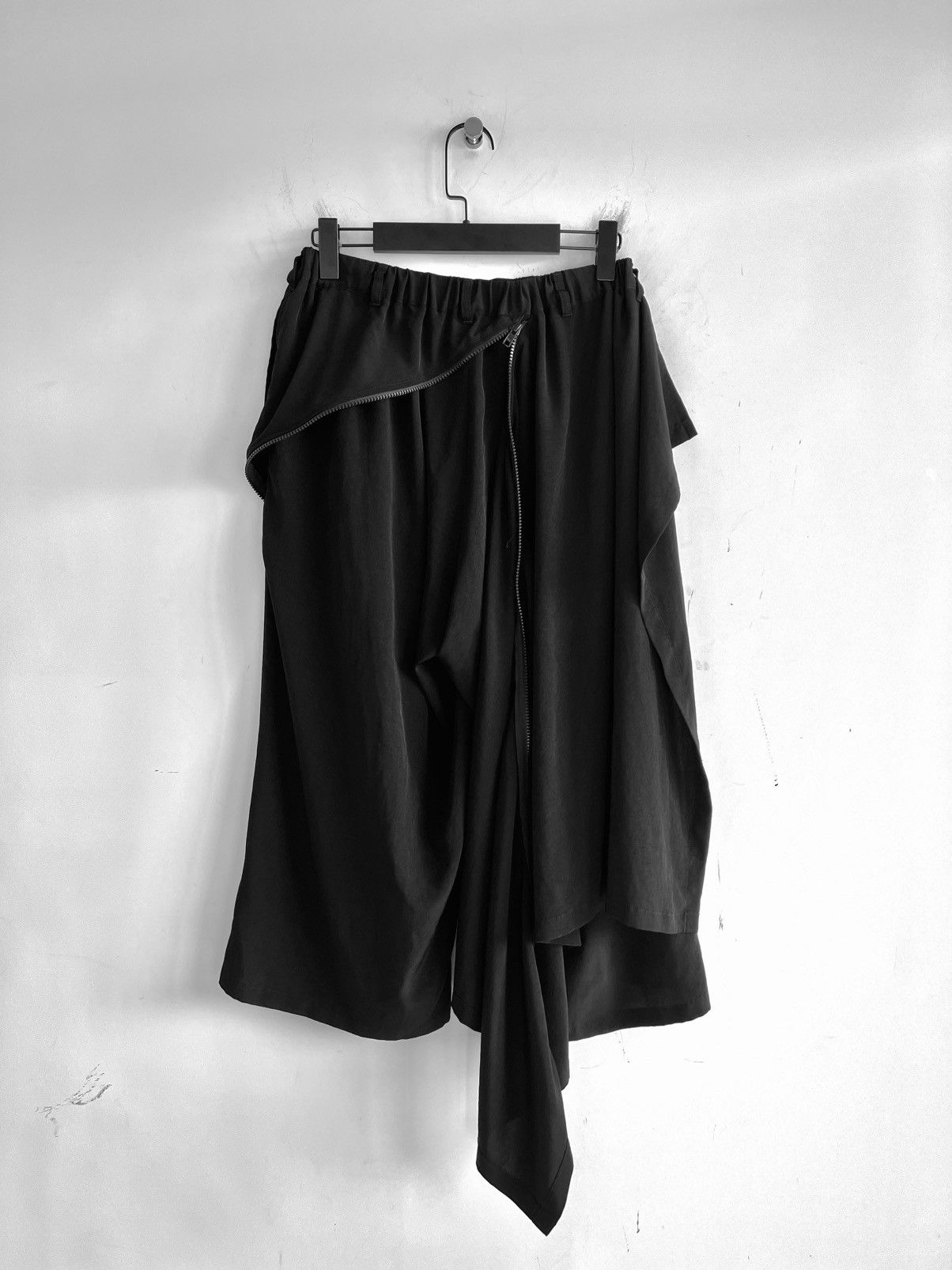 Yohji Yamamoto B Yohji Yamamoto - de Chine Multi Zip Layered Drape Pants Size US 30 / EU 46 - 4 Thumbnail