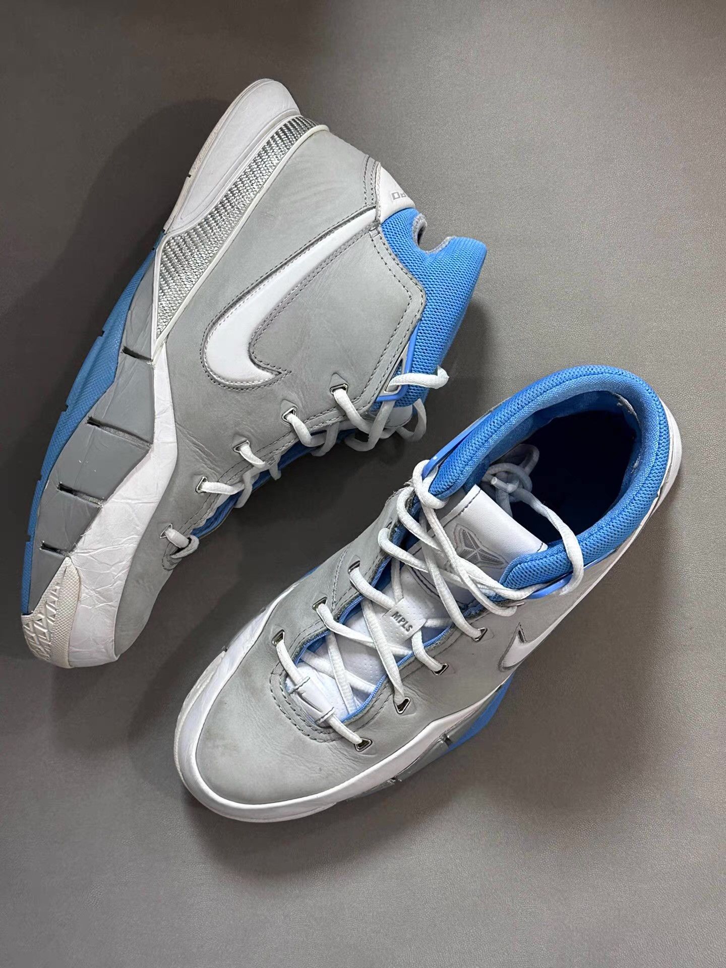 Nike Nike Kobe ZK 1 North Carolina Blue Ｑ20 Size US 11 / EU 44 - 4 Thumbnail