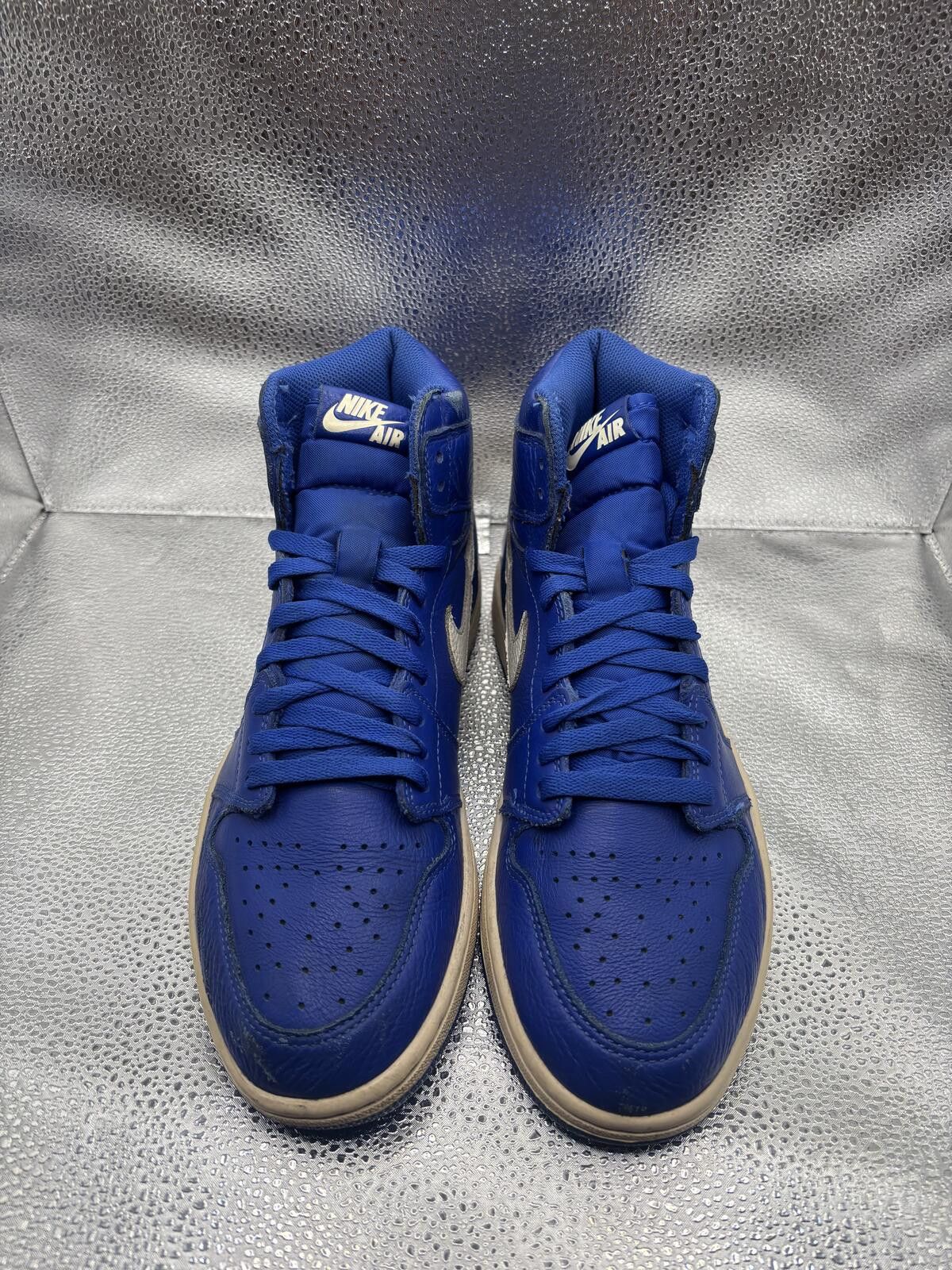 Jordan Brand Air Jordan 1 high hyper Royal Size US 9 / EU 42 - 2 Thumbnail
