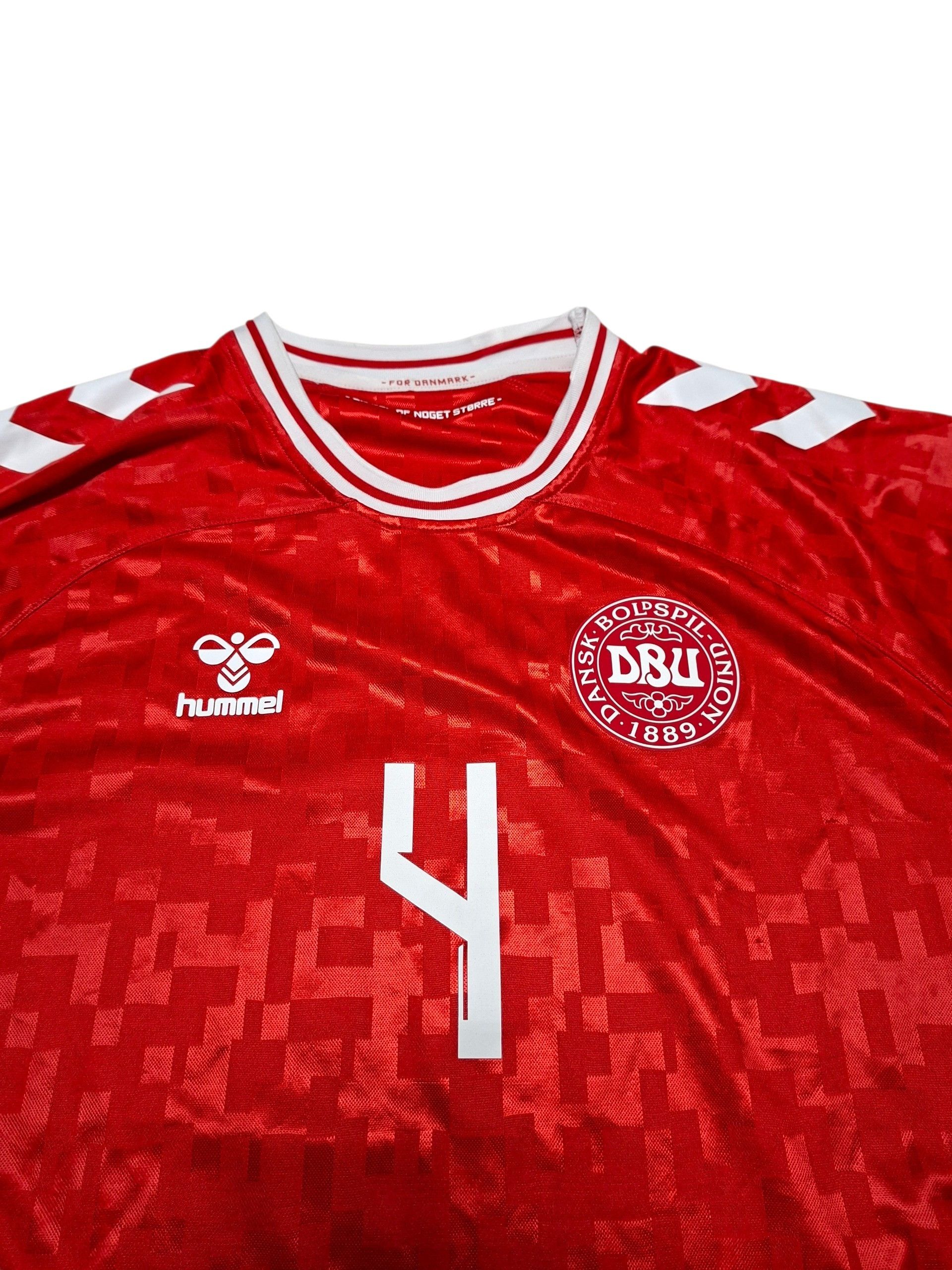 Hummel KJAER DENMARK HUMMEL VINTAGE EURO 2024 SOCCER JERSEY Size US XXL / EU 58 / 5 - 2 Thumbnail