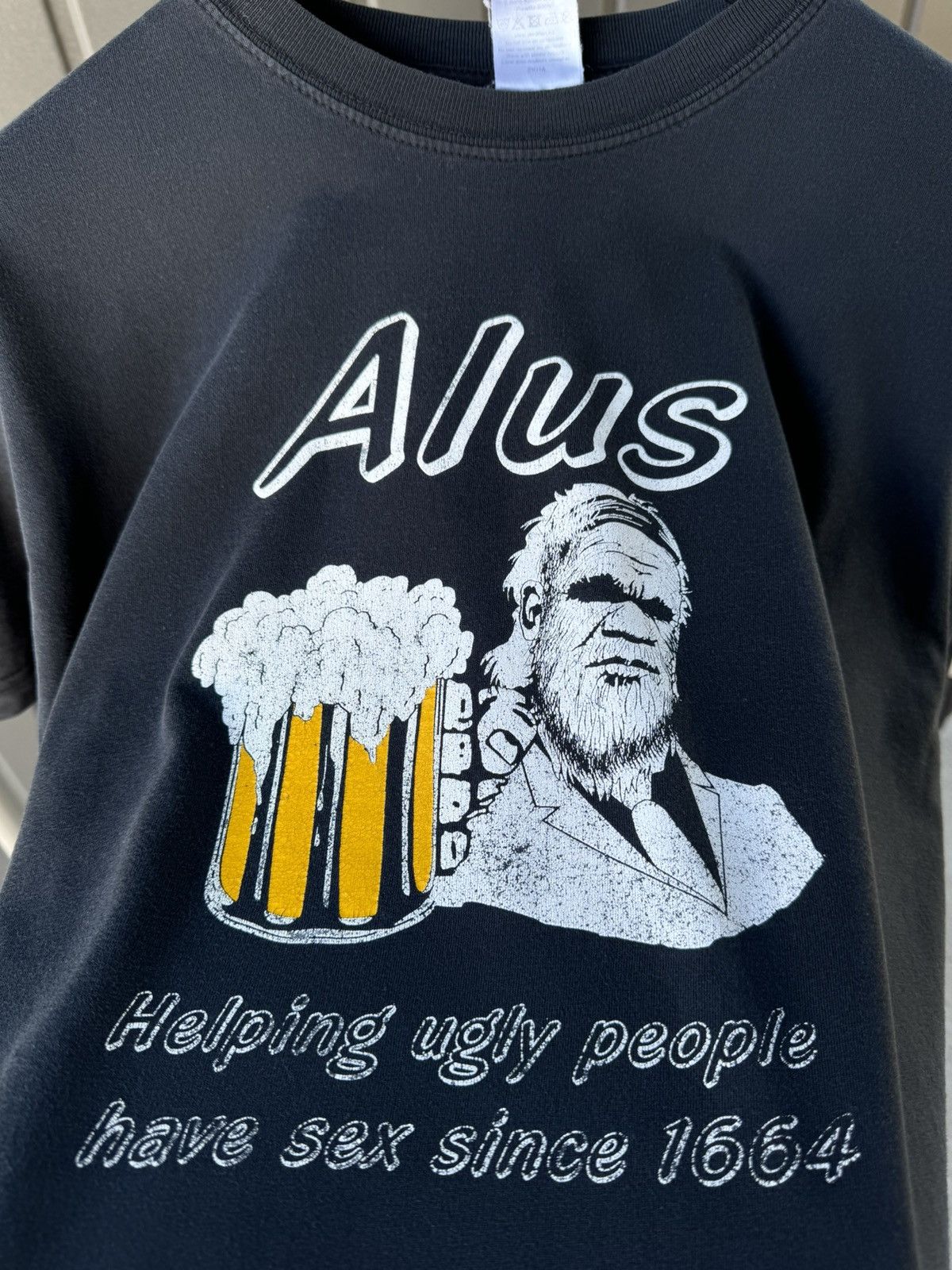 Other Vintage Beer Helping ugly people have sex since 1664 T shirt Size US L / EU 52-54 / 3 - 2 Thumbnail