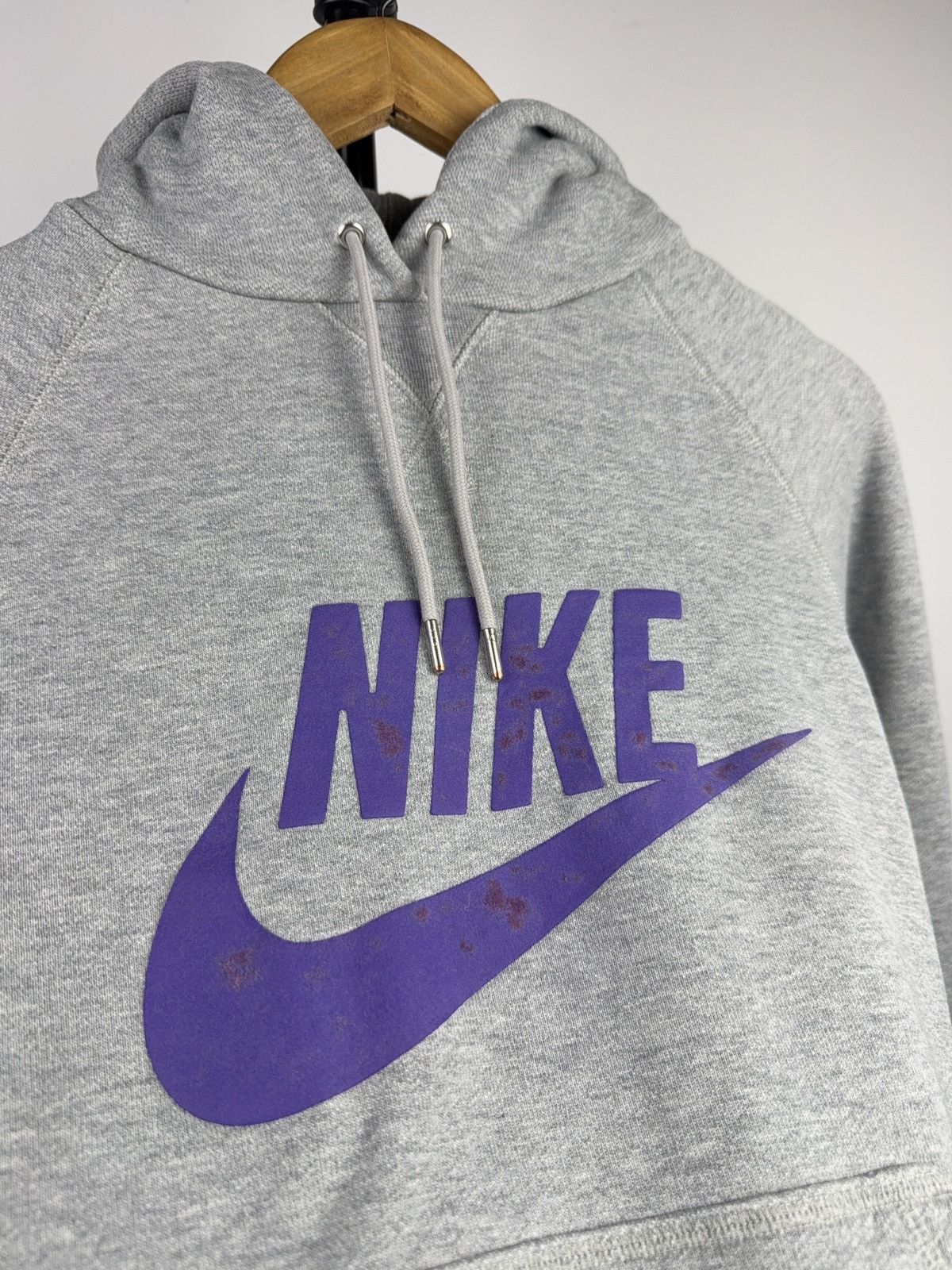 Nike 00s Retro Nike Purple Logo Y2K Sportswear Hoodie Grey Size L / US 10 / IT 46 - 3 Thumbnail