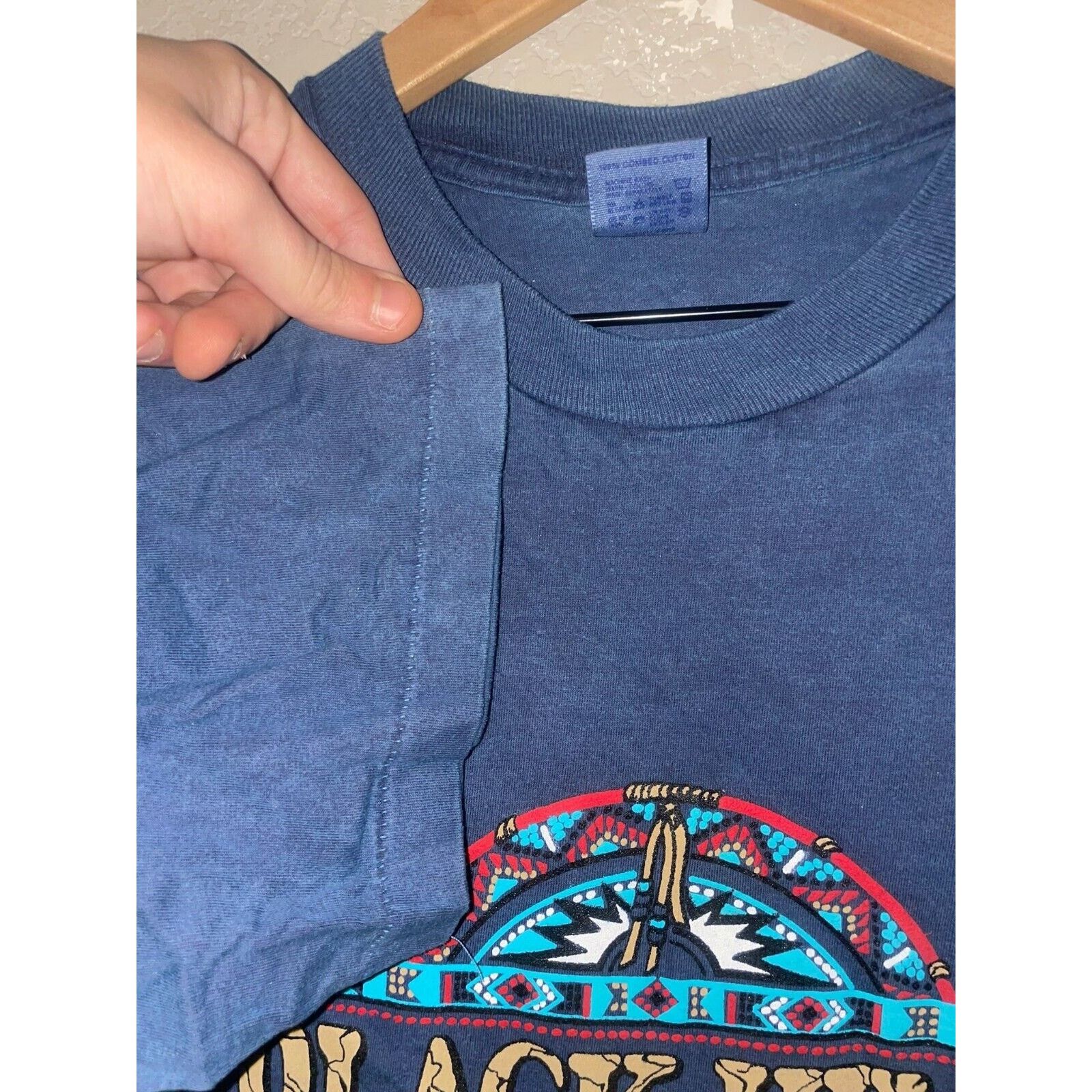 Jerzees Vintage Black Hills Shirt SD Native American Tee VTG 90s M Size US M / EU 48-50 / 2 - 7 Thumbnail
