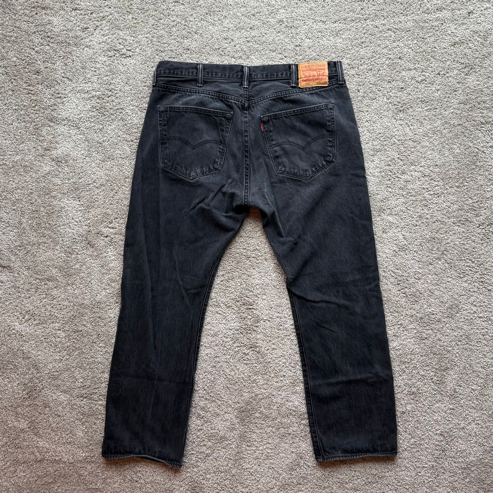 Levi's Vintage Levis 501 Black Denim Jeans Mens 40x32 Casual Fit Size US 40 / EU 56 - 1 Thumbnail