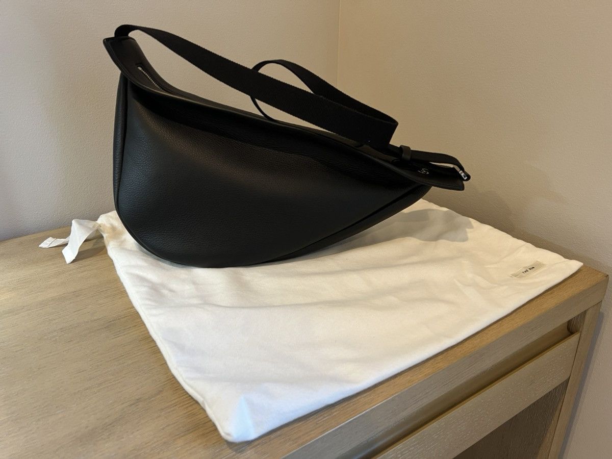 The Row The Row Slouchy Banana Crossbody Bag Black Leather Large Size ONE SIZE - 2 Thumbnail
