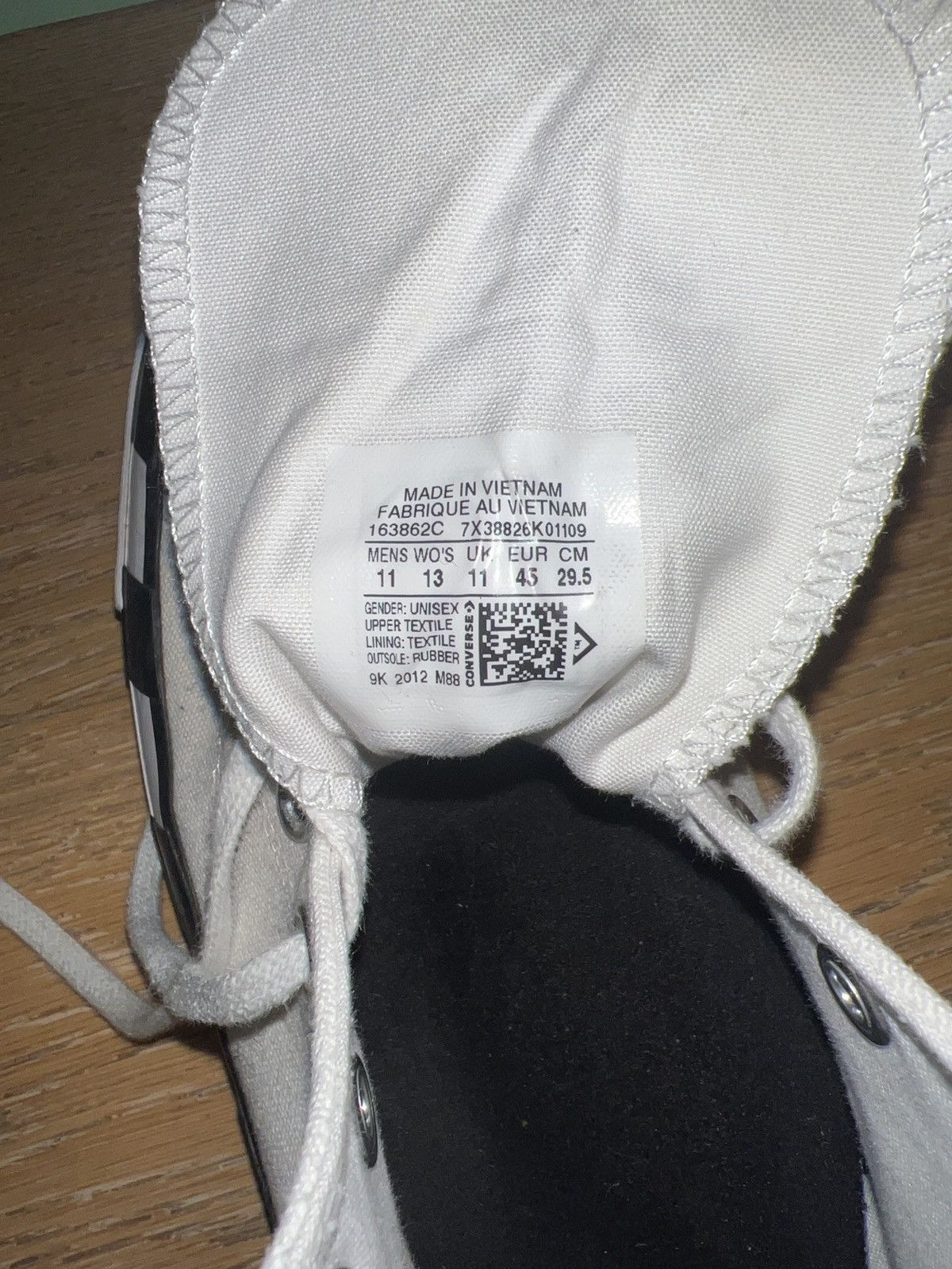 Converse × Off-White Off White Converse Chuck 70 Size US 11 / EU 44 - 7 Thumbnail