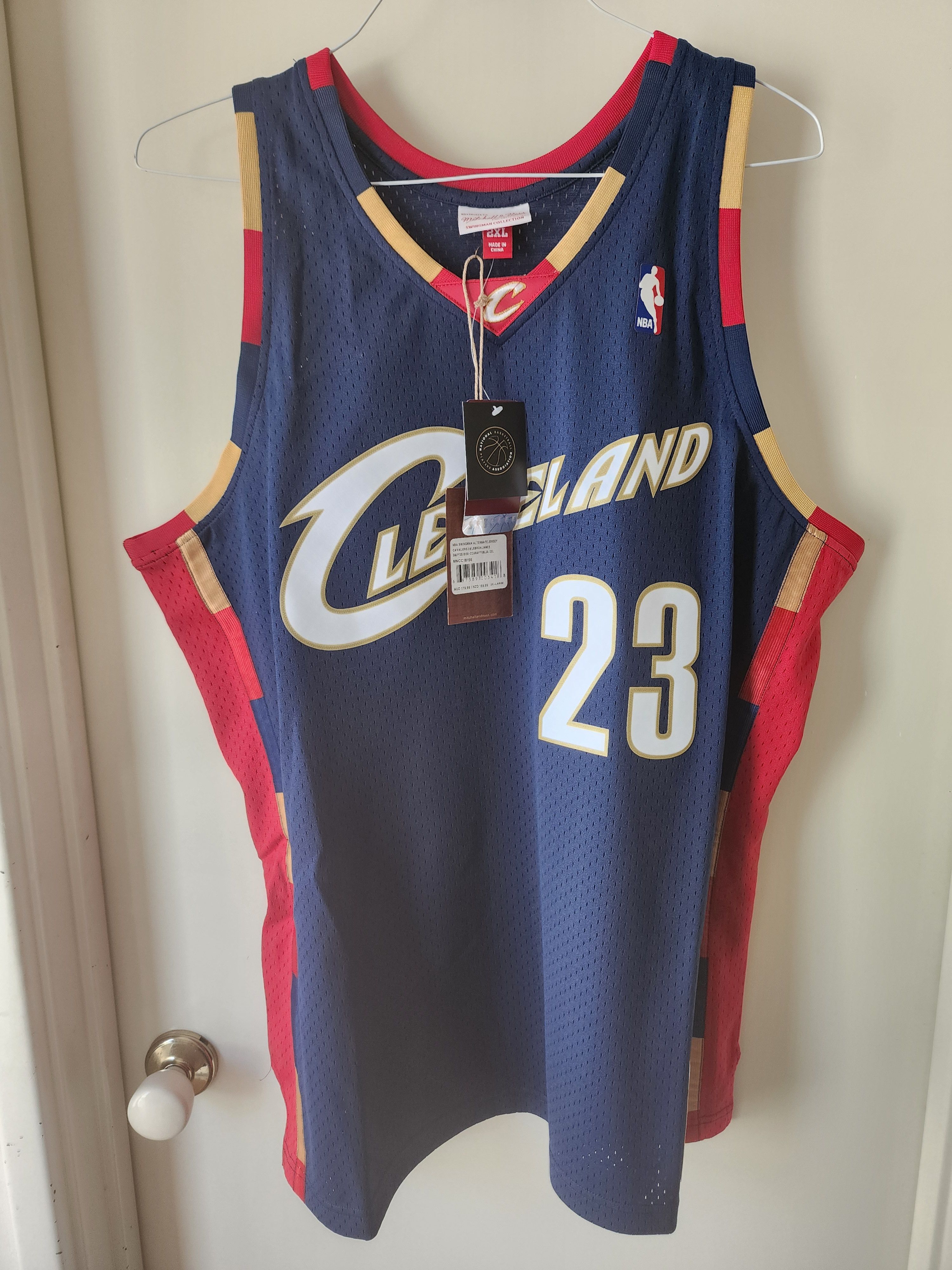 Mitchell & Ness LeBron James Cavaliers '08-'09 Mitchell & Ness NBA Jersey Size US XXL / EU 58 / 5 - 1 Thumbnail