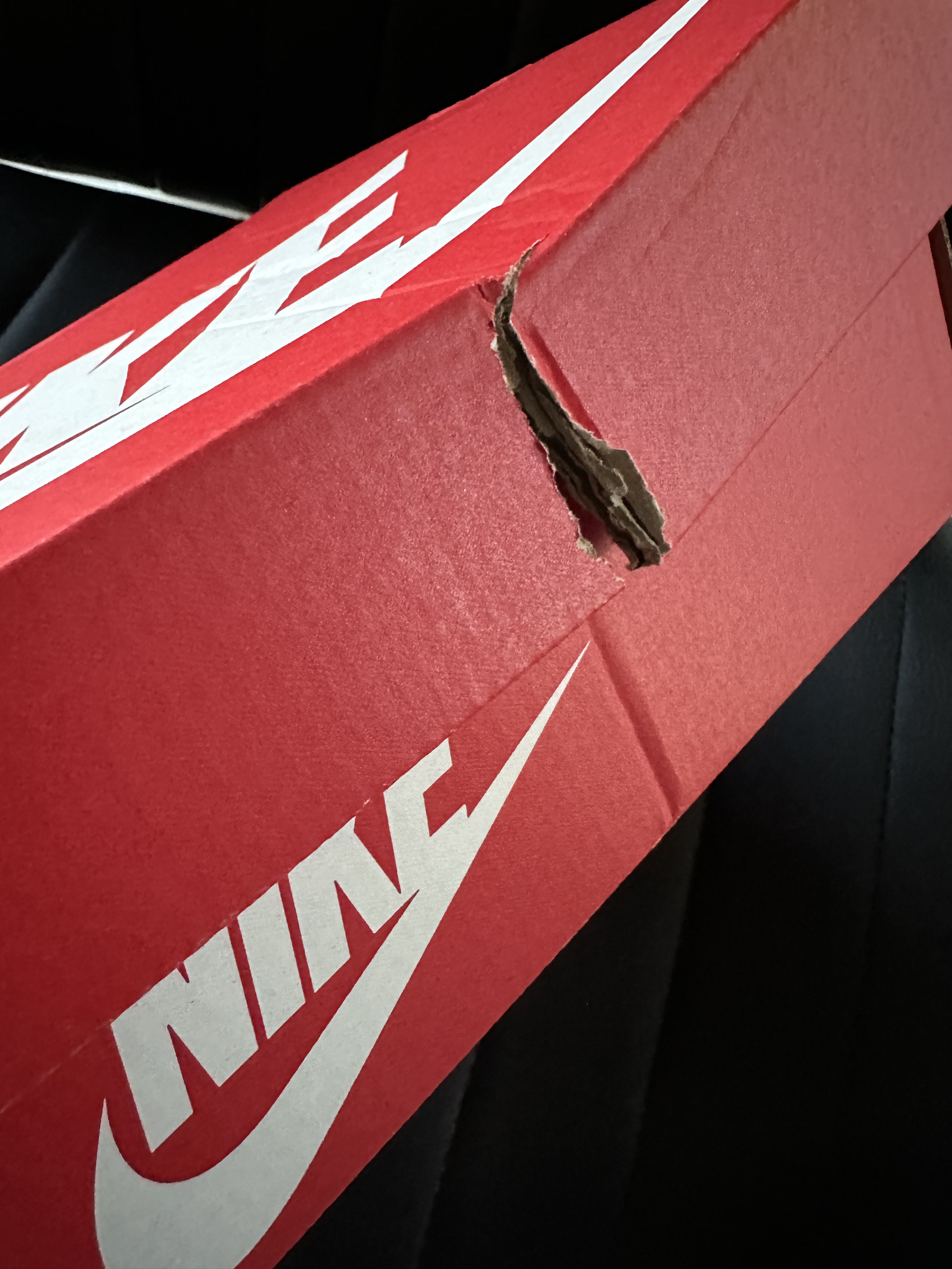 Jordan Brand × Nike PREOWNED NIKE DUNK LOW RETRO PRM "CHICAGO SPLIT" Size US 6 / EU 39 - 18 Thumbnail