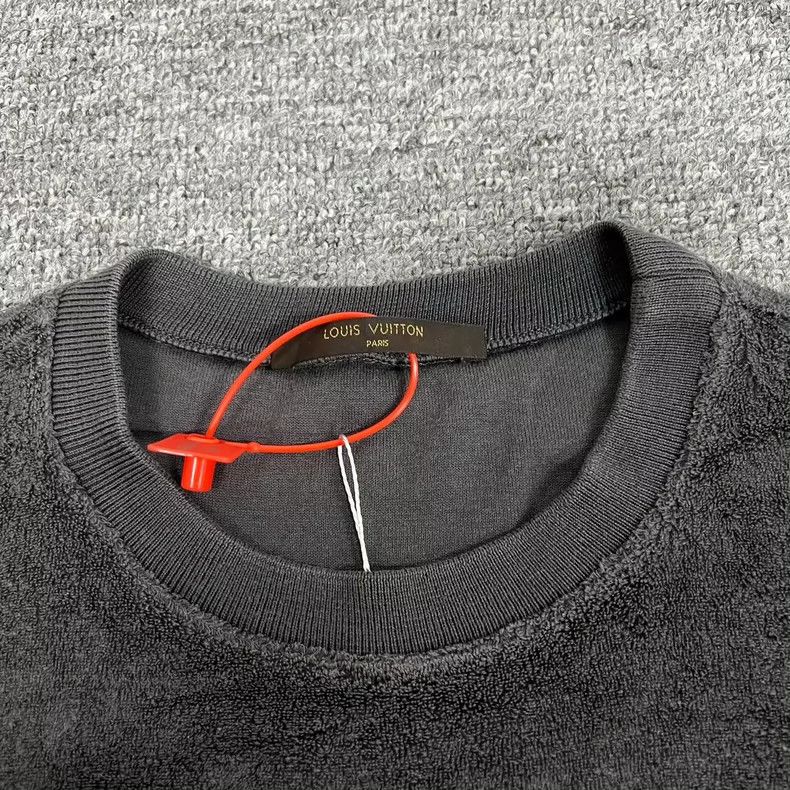 Louis Vuitton Louis Vuitton Chest letter logo towel sweatshirt 2505-Nexta Size US L / EU 52-54 / 3 - 6 Thumbnail
