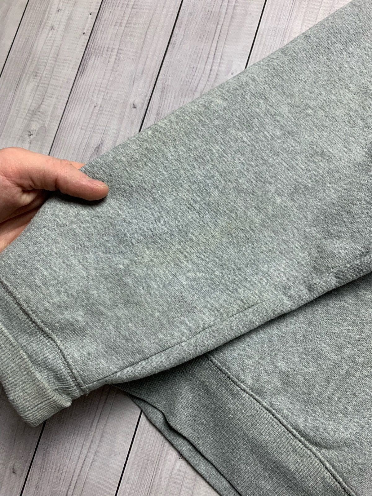 Carhartt Carhartt vintage hoodie Size M Size US M / EU 48-50 / 2 - 6 Thumbnail