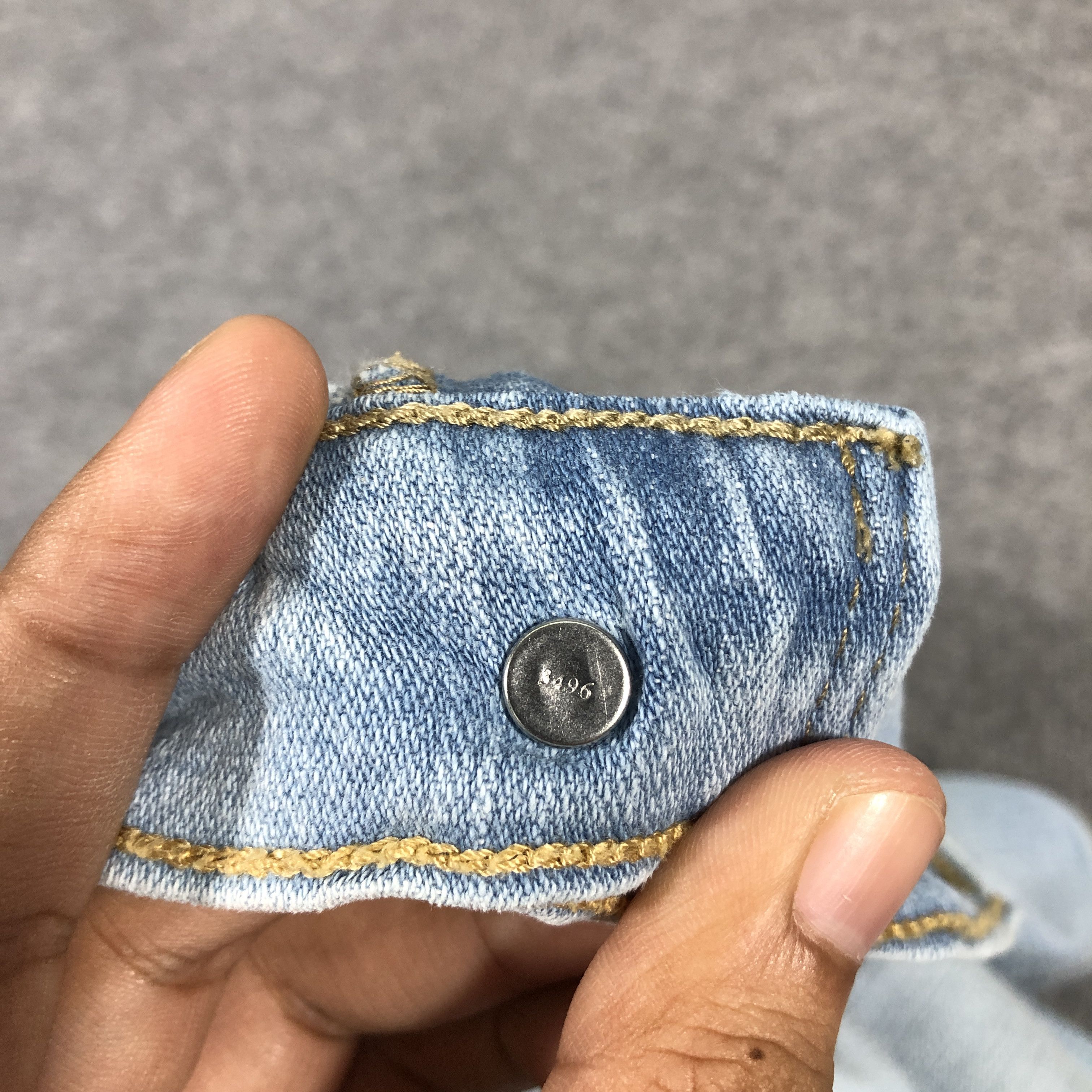 Levi's × Vintage Womens Vintage Levis 515 Jeans Short Pants L1077W Size 35" - 7 Thumbnail