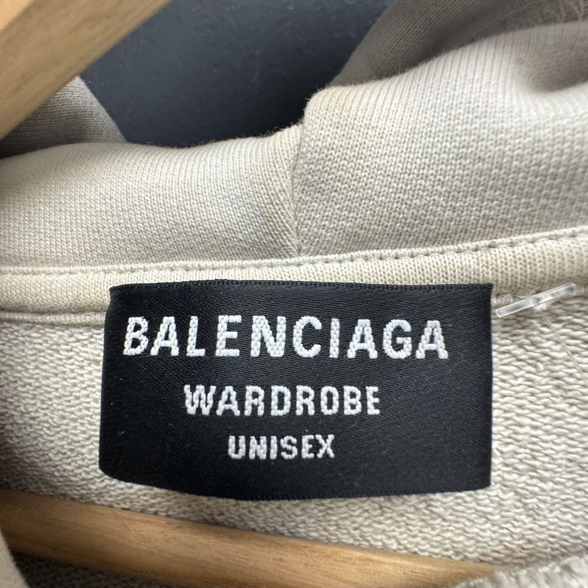 Balenciaga Balenciaga Logo Oversized Hoodie Beige Size US L / EU 52-54 / 3 - 3 Thumbnail