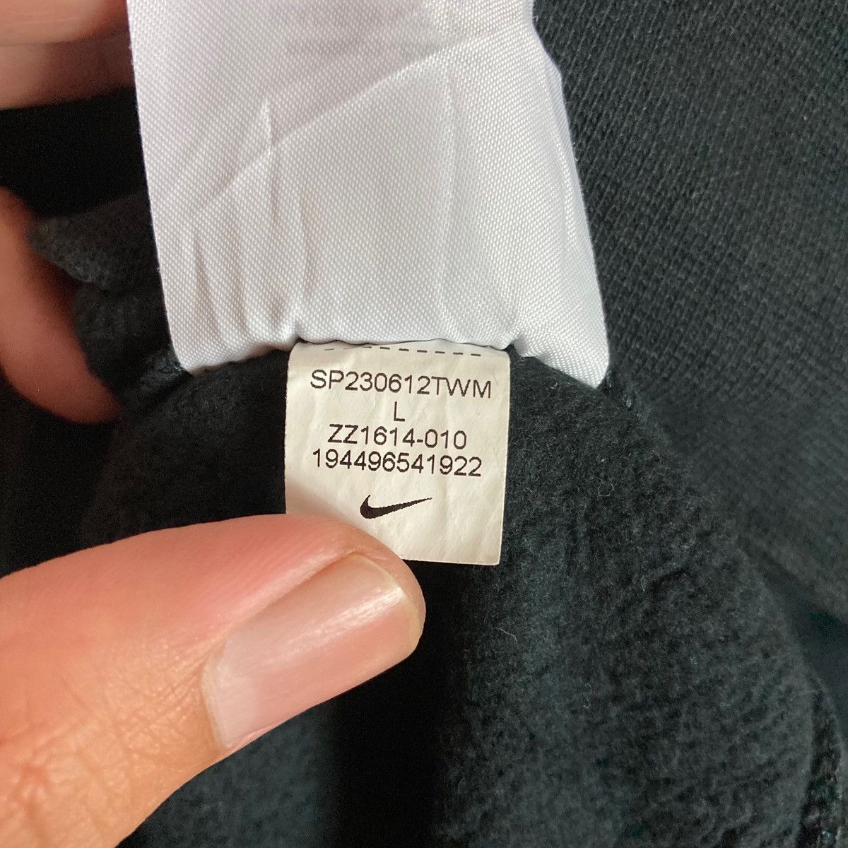 Nike Vintage Nike Pullover Jumper Sweatshirt Size US L / EU 52-54 / 3 - 8 Thumbnail