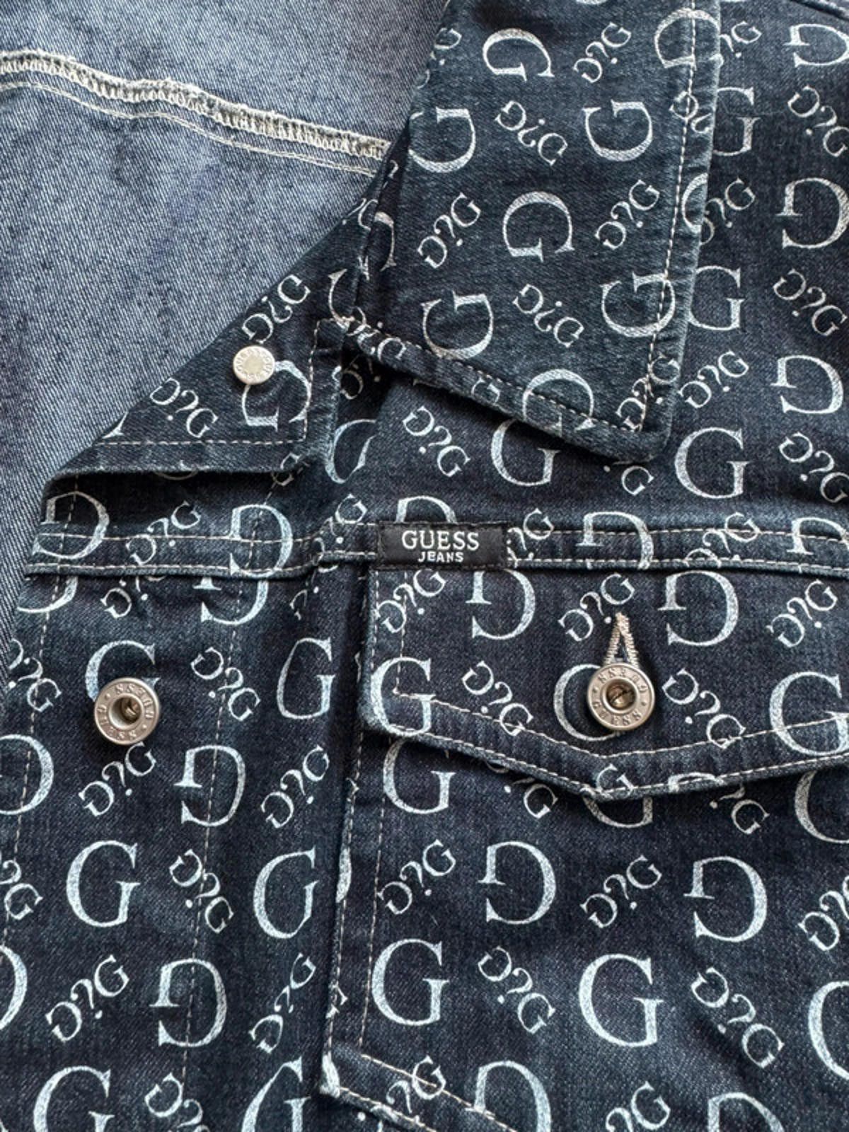 Guess Guess Women’s Logo Denim Jacket Size L Best Fits M UK 12–14 Size M / US 6-8 / IT 42-44 - 8 Thumbnail