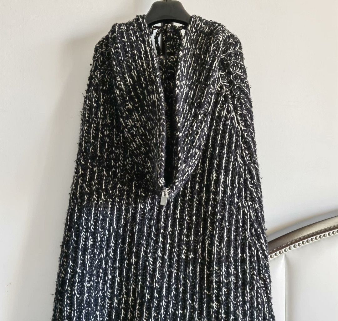 Saint Laurent Paris Saint Laurent Black and white cloak-2505 Size US M / EU 48-50 / 2 - 2 Thumbnail
