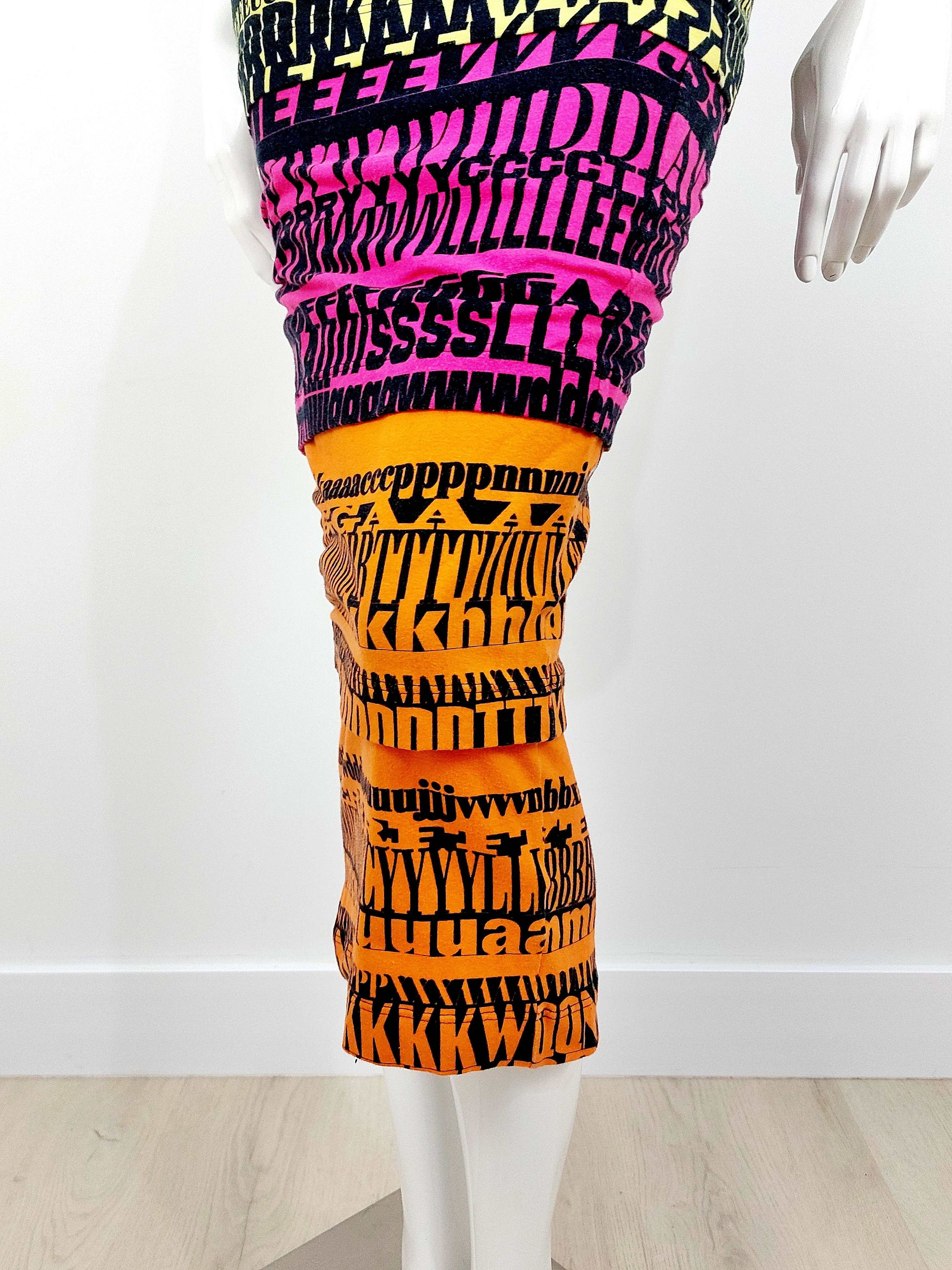 Dolce & Gabbana Runway 2012 F/W Dolce & Gabbana Alphabet Fergie Dress Size S / US 4 / IT 40 - 12 Thumbnail