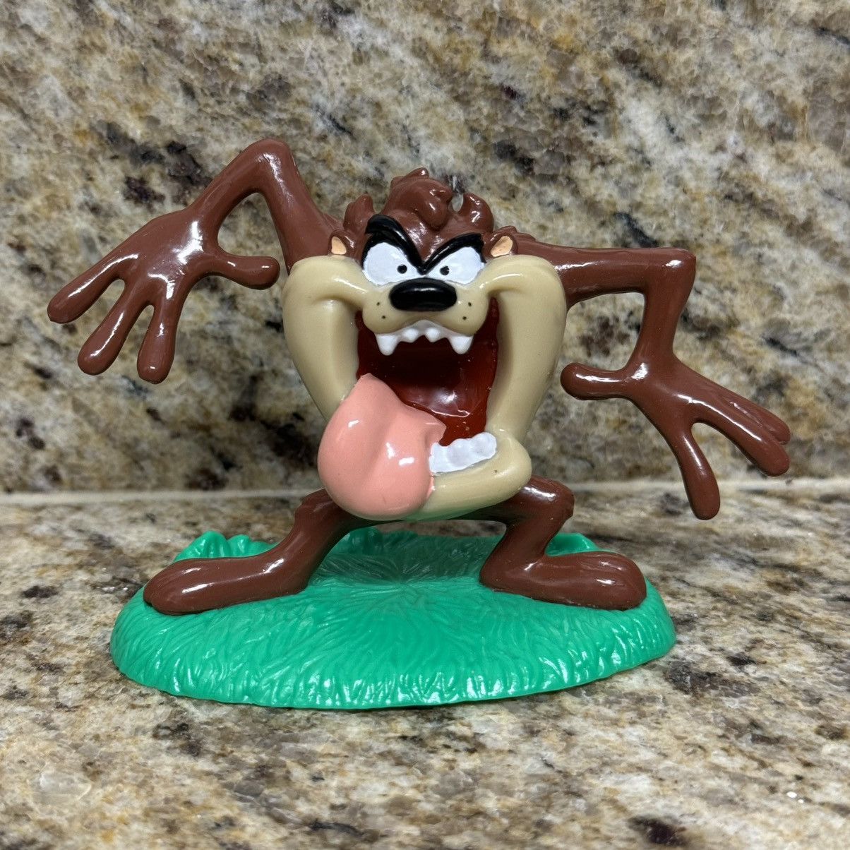 Vintage × Warner Bros 1998 Taz Tasmanian Devil 3" Looney Tunes Applause PVC Figure Size ONE SIZE - 1 Thumbnail