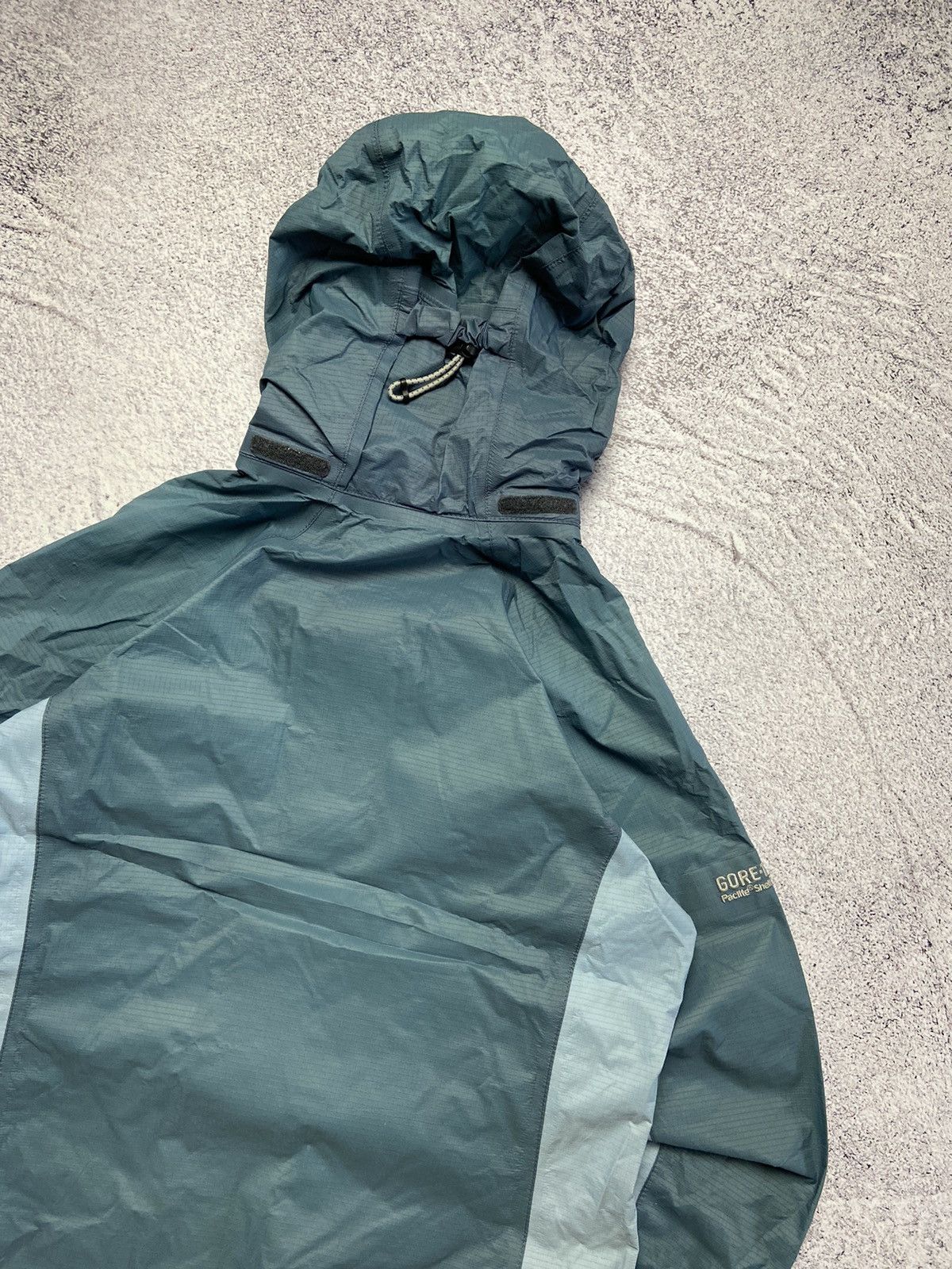 Berghaus Rare Berghaus Gore Tex Jacket Outdoor Rain Coat Gorpcore Size US S / EU 44-46 / 1 - 21 Thumbnail