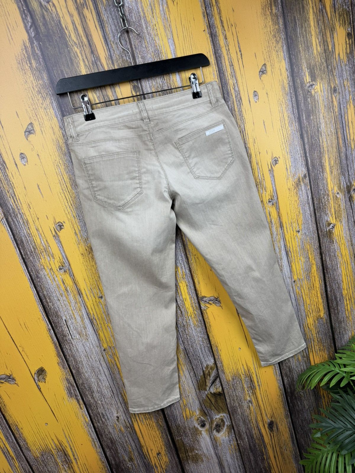 Prada Prada Woman Pants Size 26 Made in italy 🇮🇹 CONTOUR FIT Size 26" / US 2 / IT 38 - 17 Thumbnail