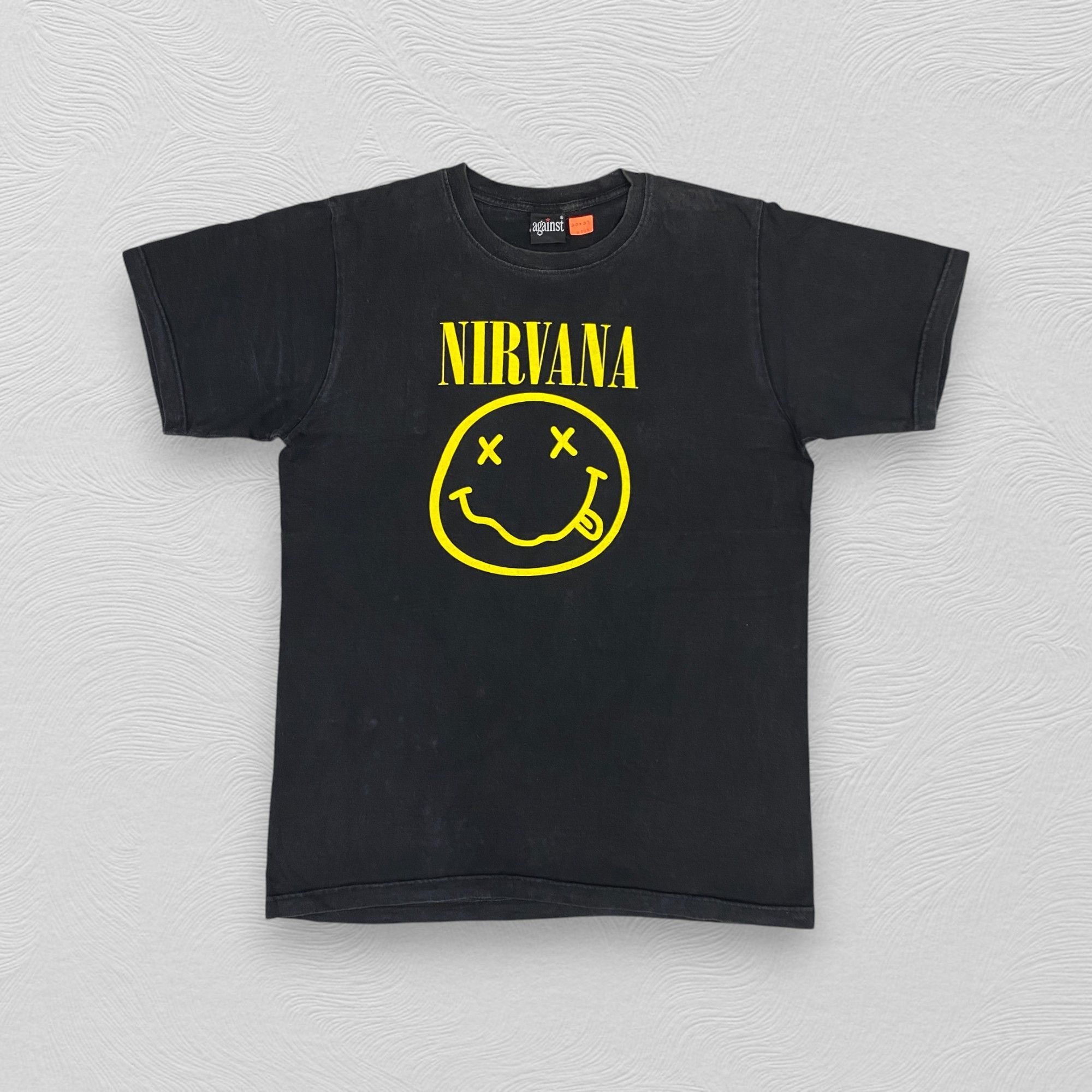 Band Tees Vintage Nirvana Smiley Black Rock Tee Size M - H033 Size US M / EU 48-50 / 2 - 1 Thumbnail