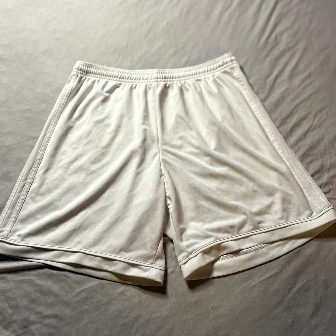 Adidas Adidas White Athletic Shorts Size Large - RN 88387 clean Size US 36 / EU 52 - 3 Thumbnail