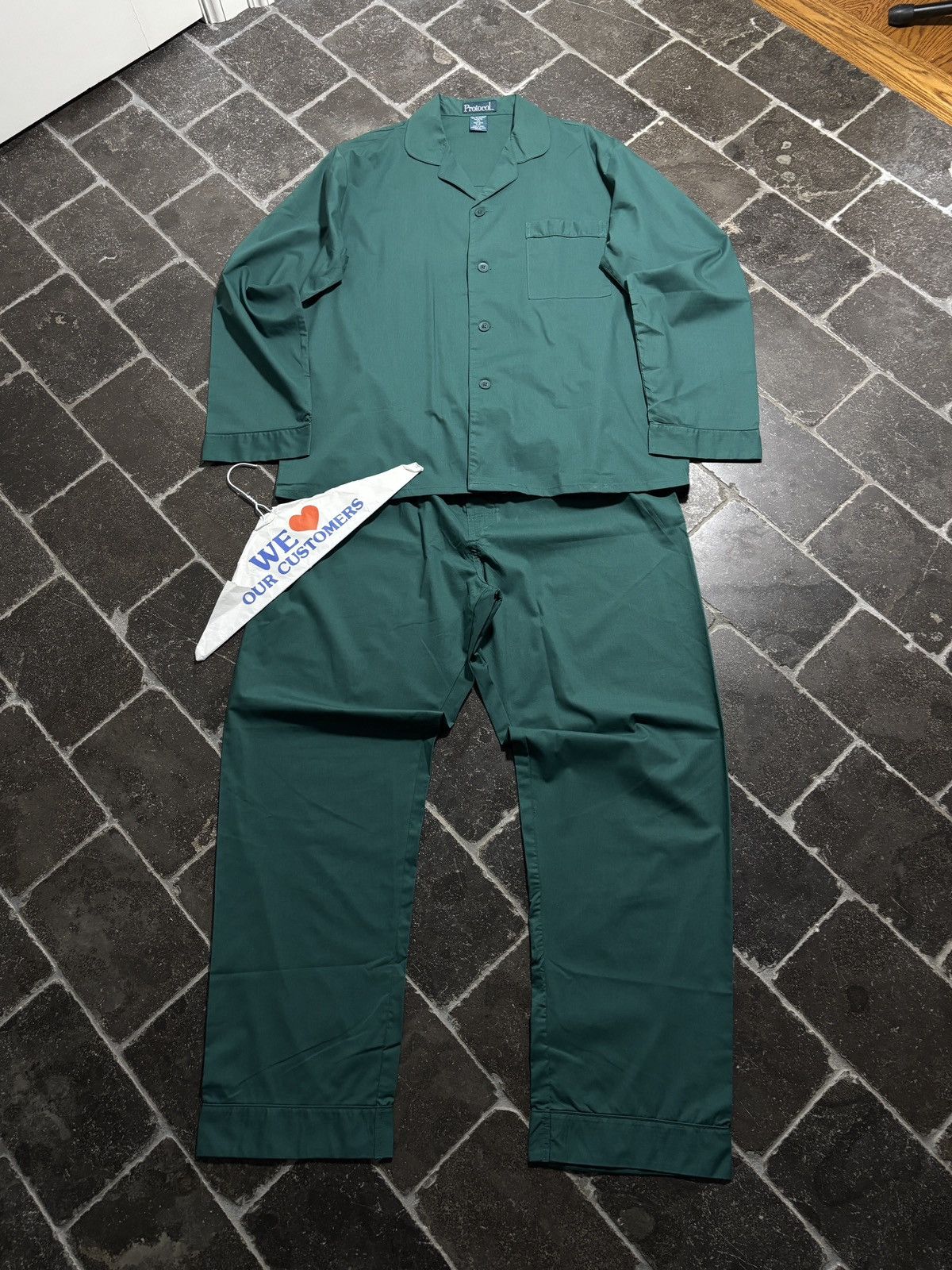 Vintage 1990s Vintage Pajamas Set Dark Green Matching 2 Piece Suit Size US 34 / EU 50 - 1 Thumbnail