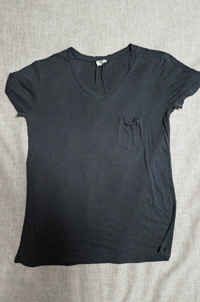 Saint Laurent Paris Saint Laurent Paris Mulberry silk V-neck pocket T-shirt Size S / US 4 / IT 40 - 1 Thumbnail