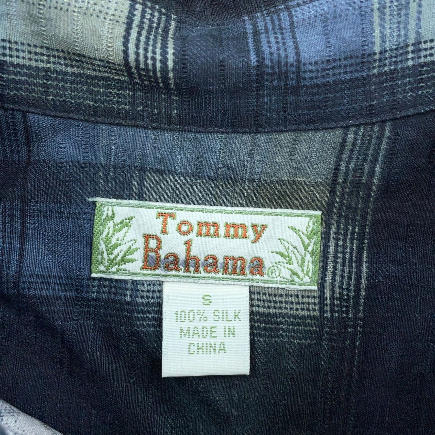 Tommy Bahama Tommy Bahama Shirt Mens S Colorful Silk Plaid Regular Fit Collared Button Up Size US S / EU 44-46 / 1 - 3 Thumbnail