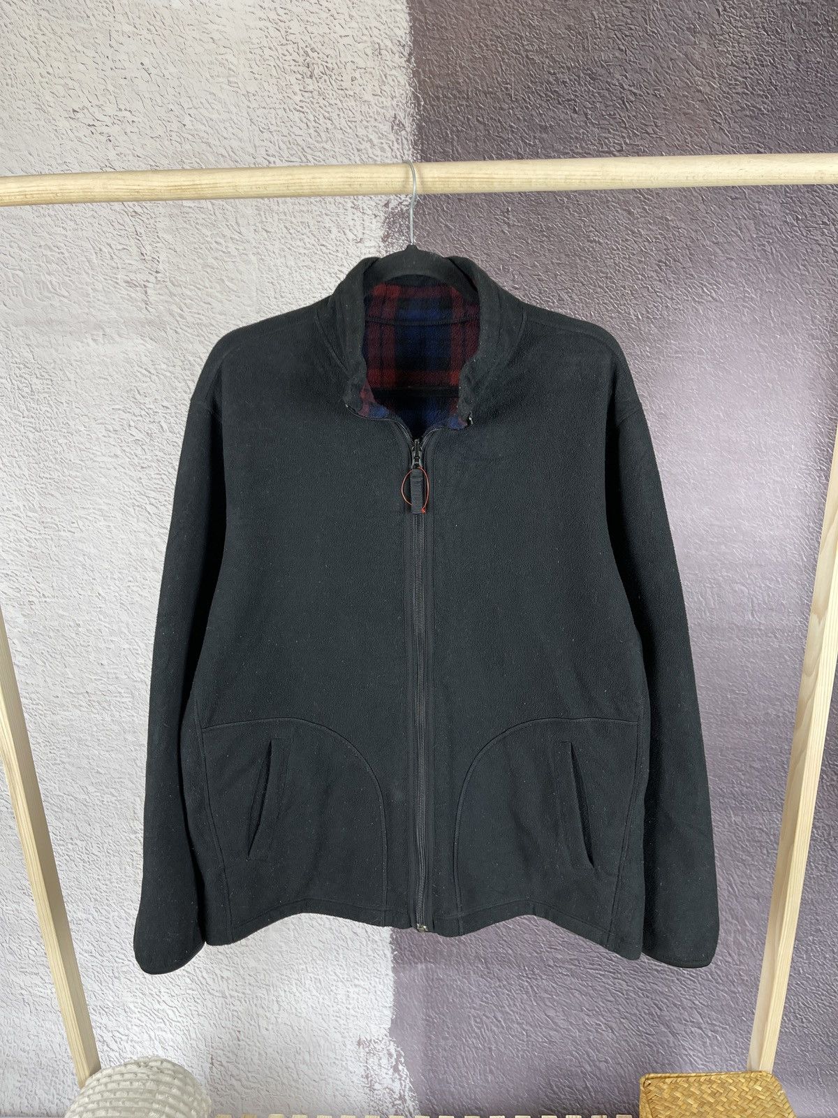 Japanese Brand UNIQLO reversible checkered/black fleece full zip sweater Size US XL / EU 56 / 4 - 2 Thumbnail