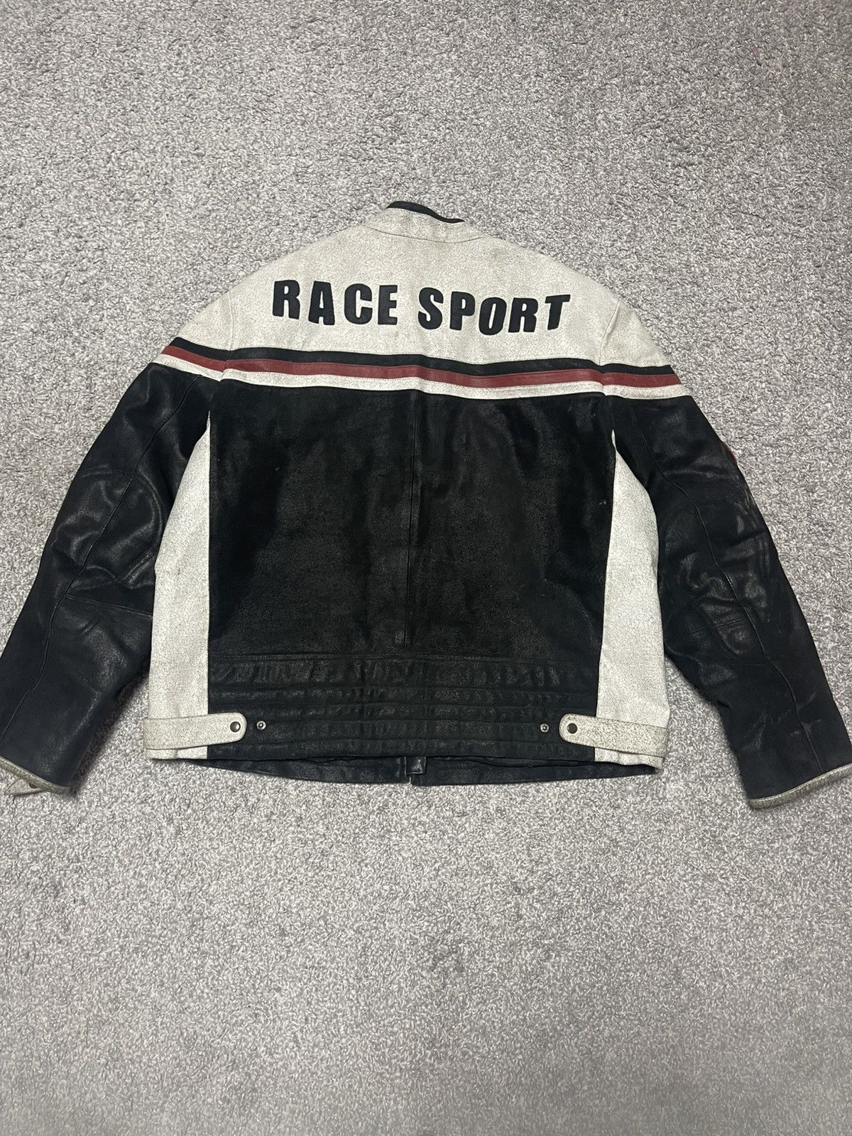 Japanese Brand Vintage Racing Moto Leather Jacket Bike Team size XL Size US XL / EU 56 / 4 - 2 Thumbnail